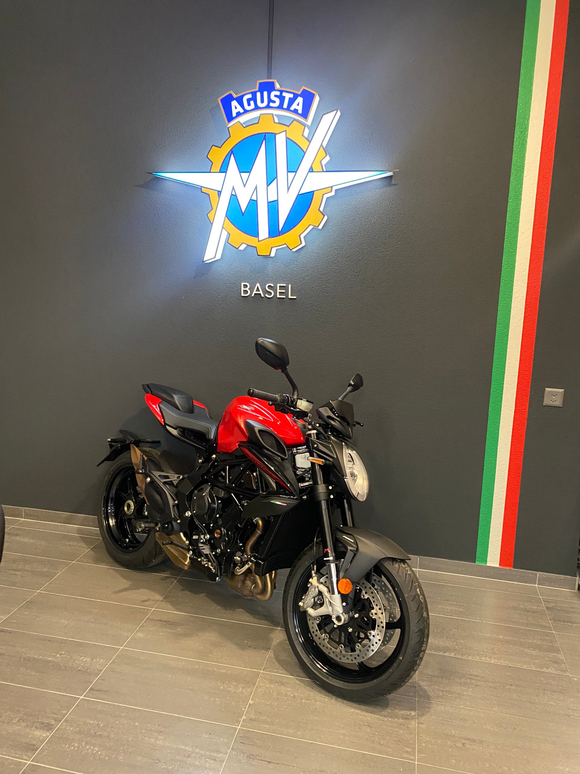 MV AGUSTA Brutale 800 Rosso 35 kW