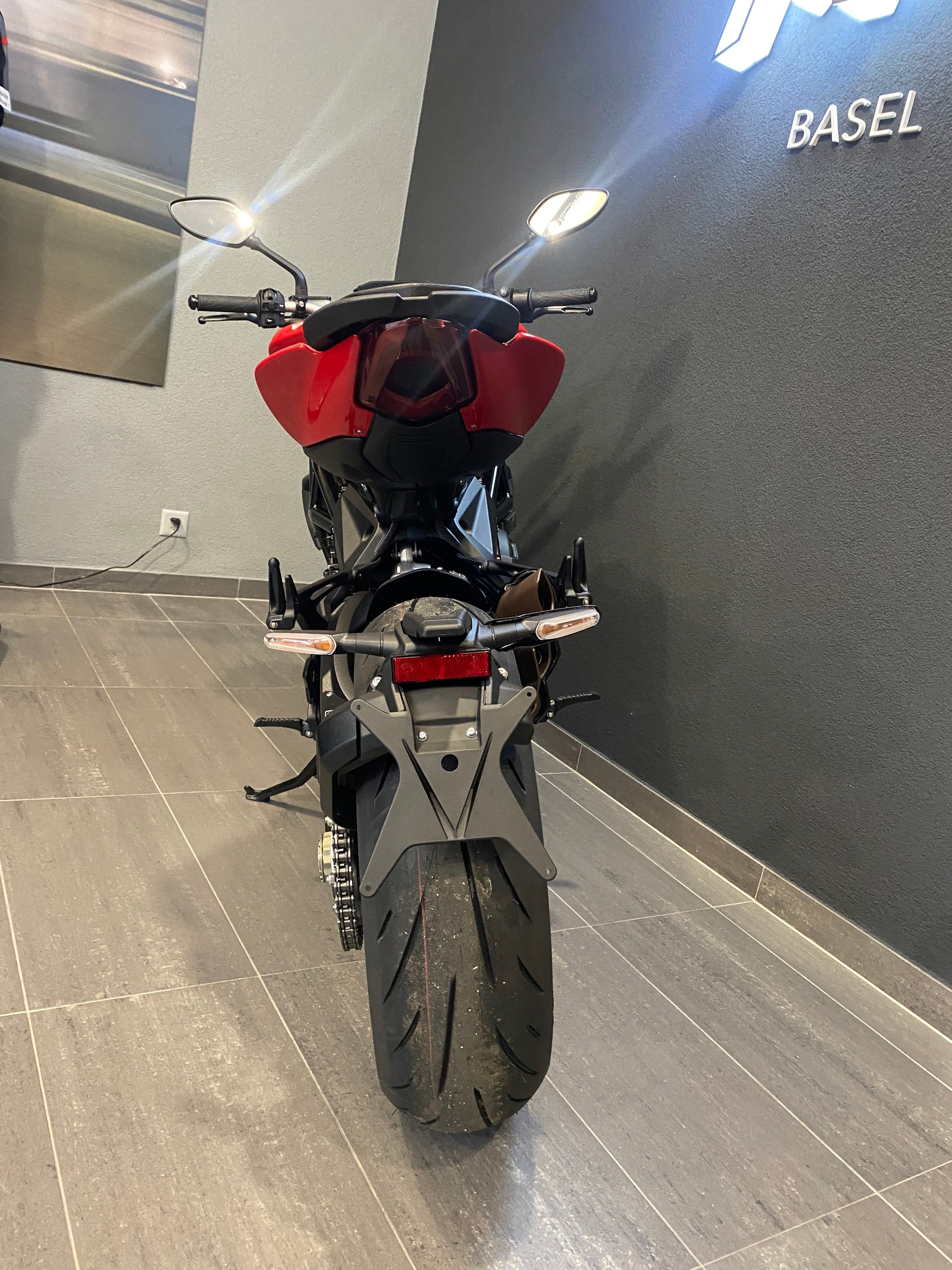 MV AGUSTA Brutale 800 Rosso 35 kW-image-10
