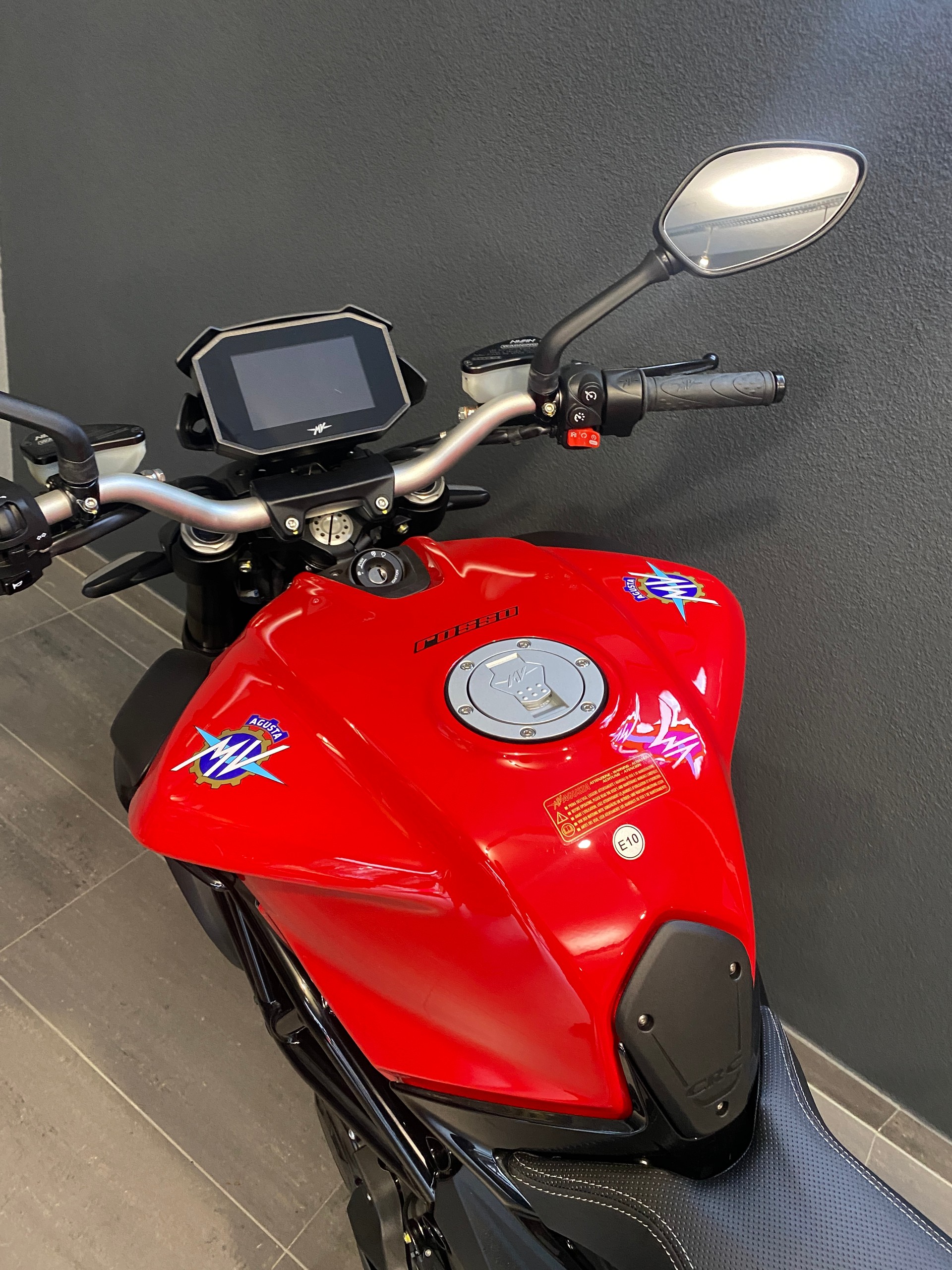 MV AGUSTA Brutale 800 Rosso 35 kW-image-12