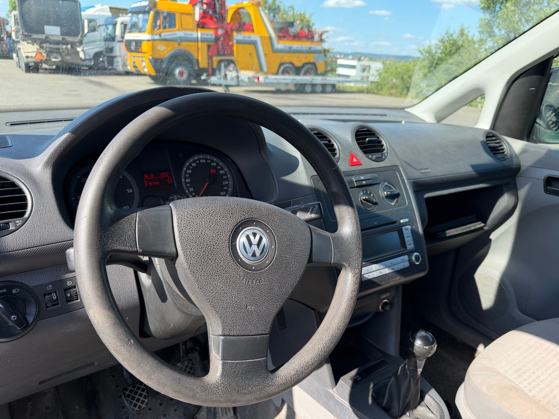 VW Caddy 1.9TDI PD-image-7