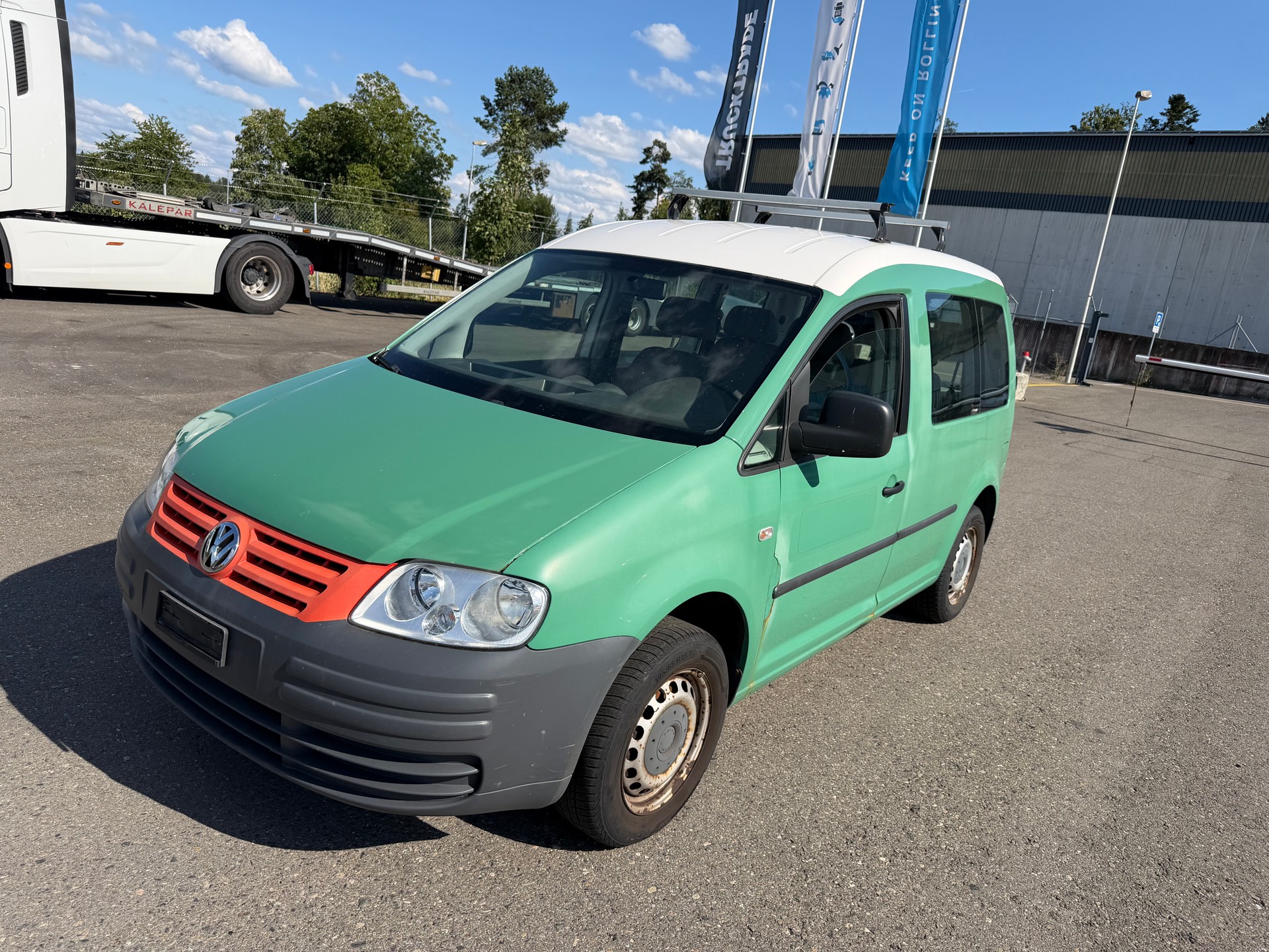 VW Caddy 1.9TDI PD-image-0