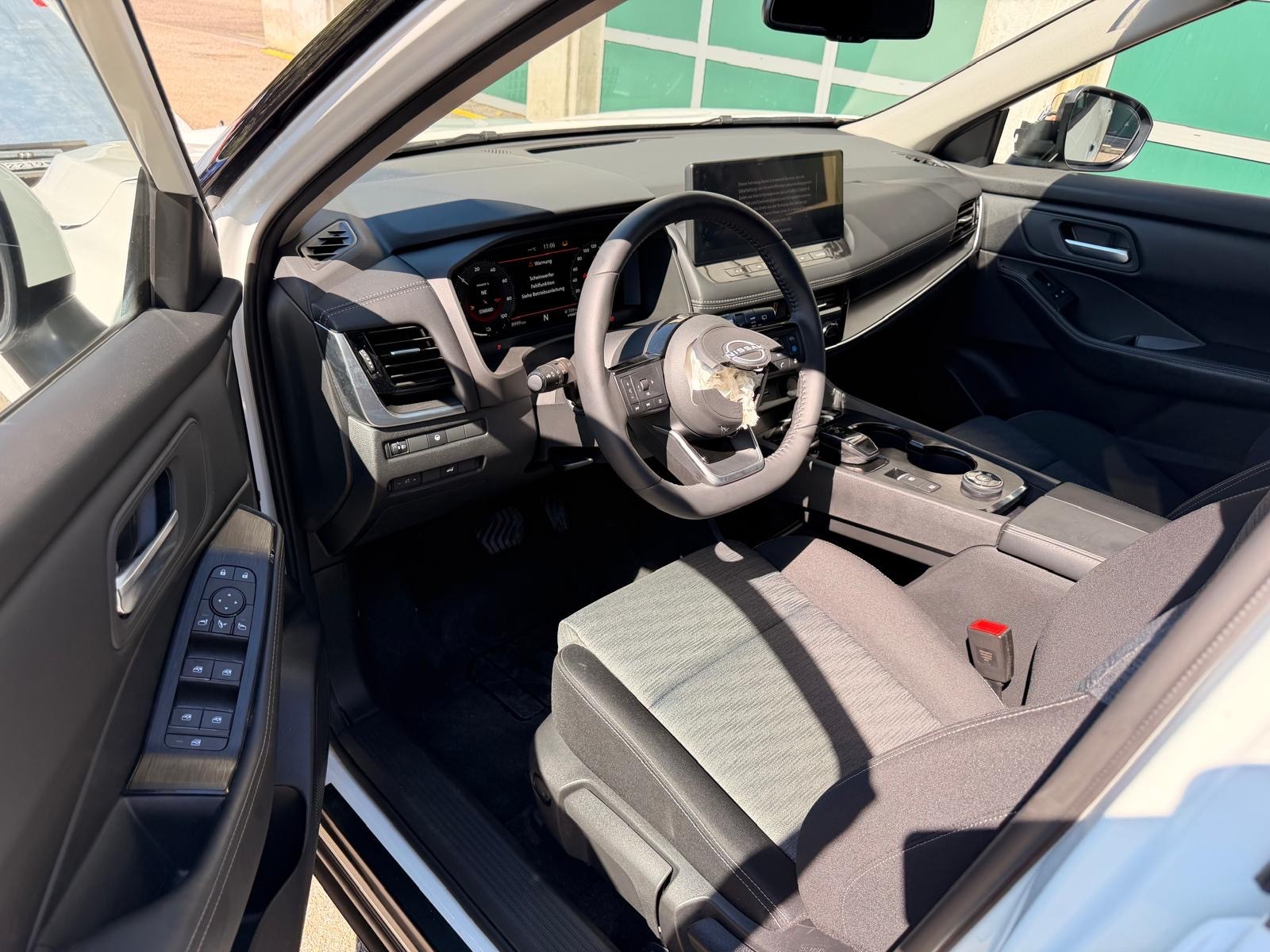 NISSAN X-Trail 1.5 VC-T e-Power 4WD N-Connecta-image-10