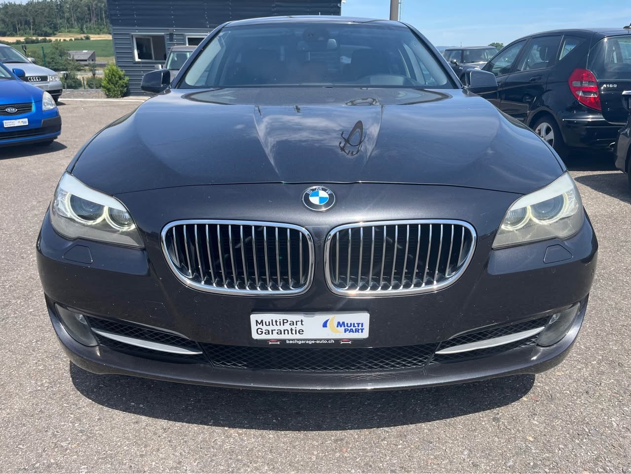 BMW 528i xDrive Steptronic-image-1