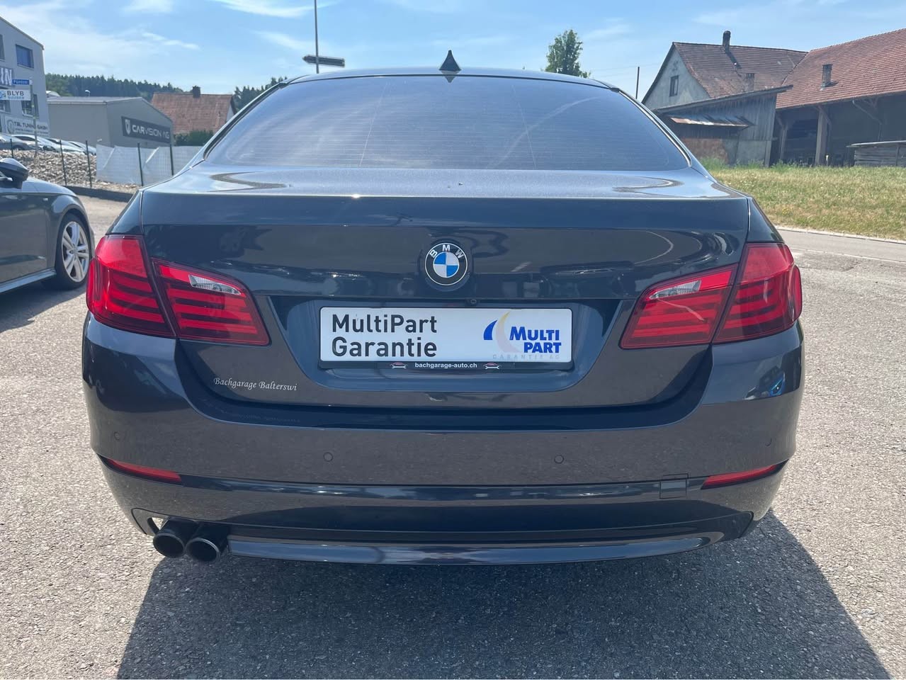 BMW 528i xDrive Steptronic-image-6