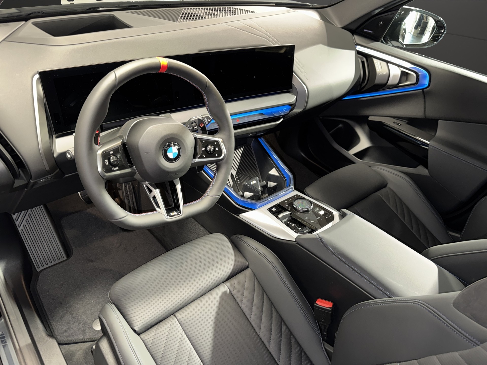 BMW X3 M50i-image-8
