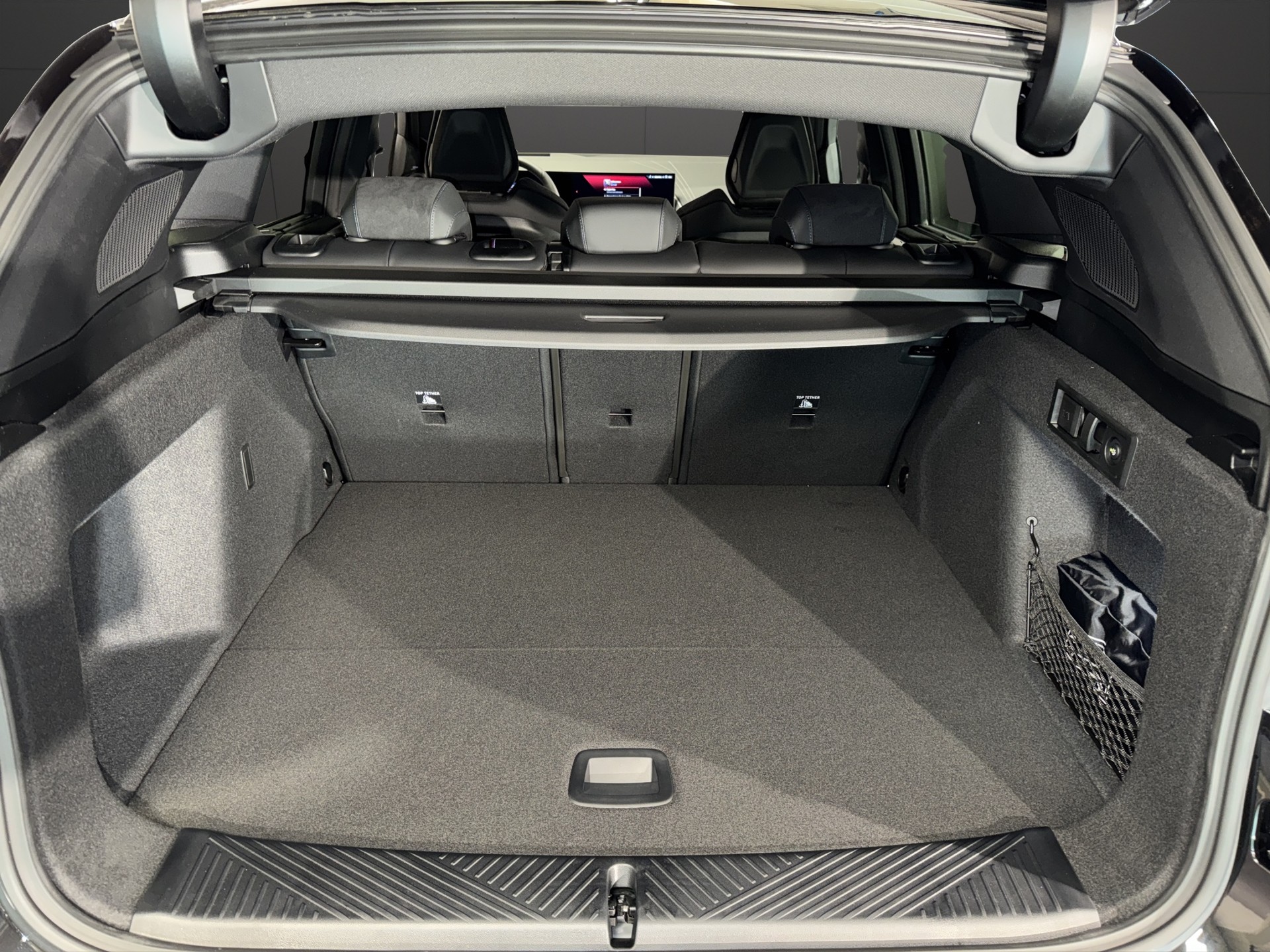 BMW X3 M50i-image-20