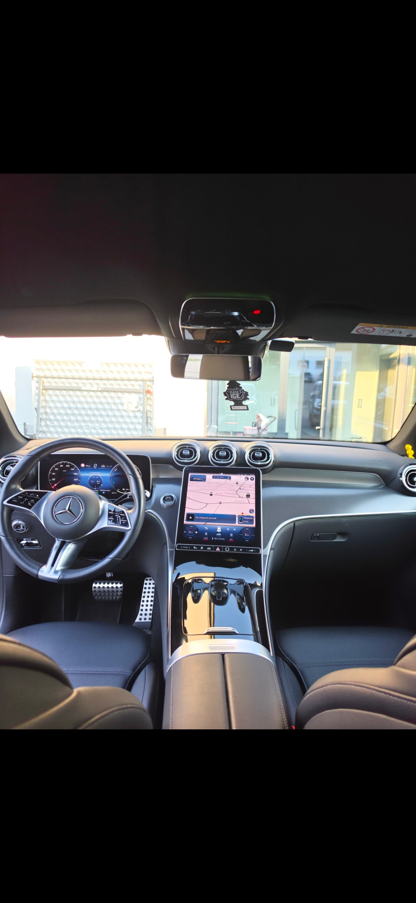 MERCEDES-BENZ GLC 300 e Avantgarde 4matic-image-5