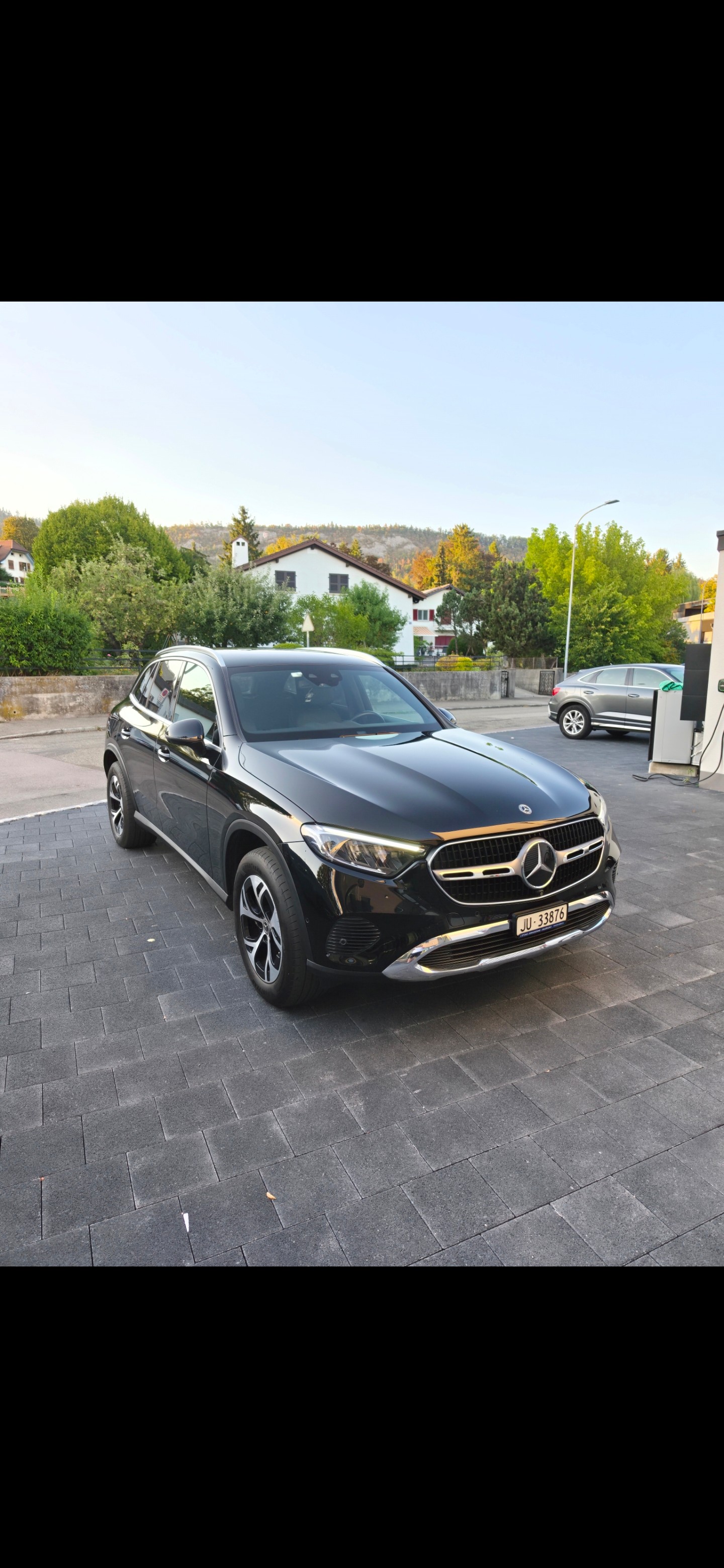 MERCEDES-BENZ GLC 300 e Avantgarde 4matic-image-0