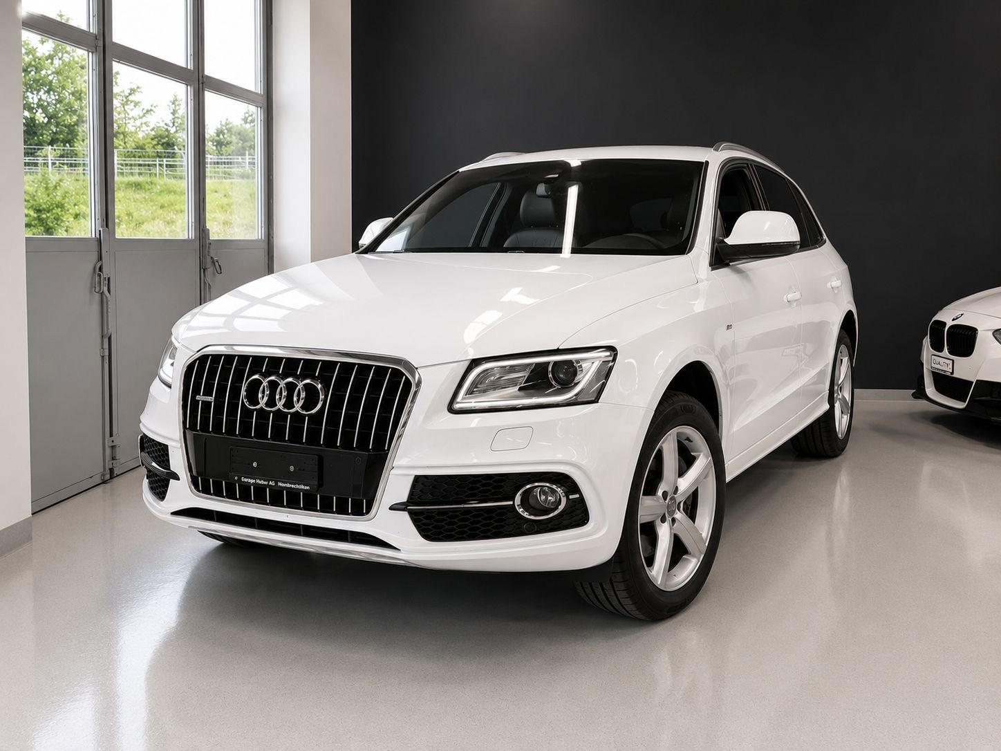 AUDI Q5 3.0 TFSI Quattro | S-Line | CH-Fahrzeug-image-1