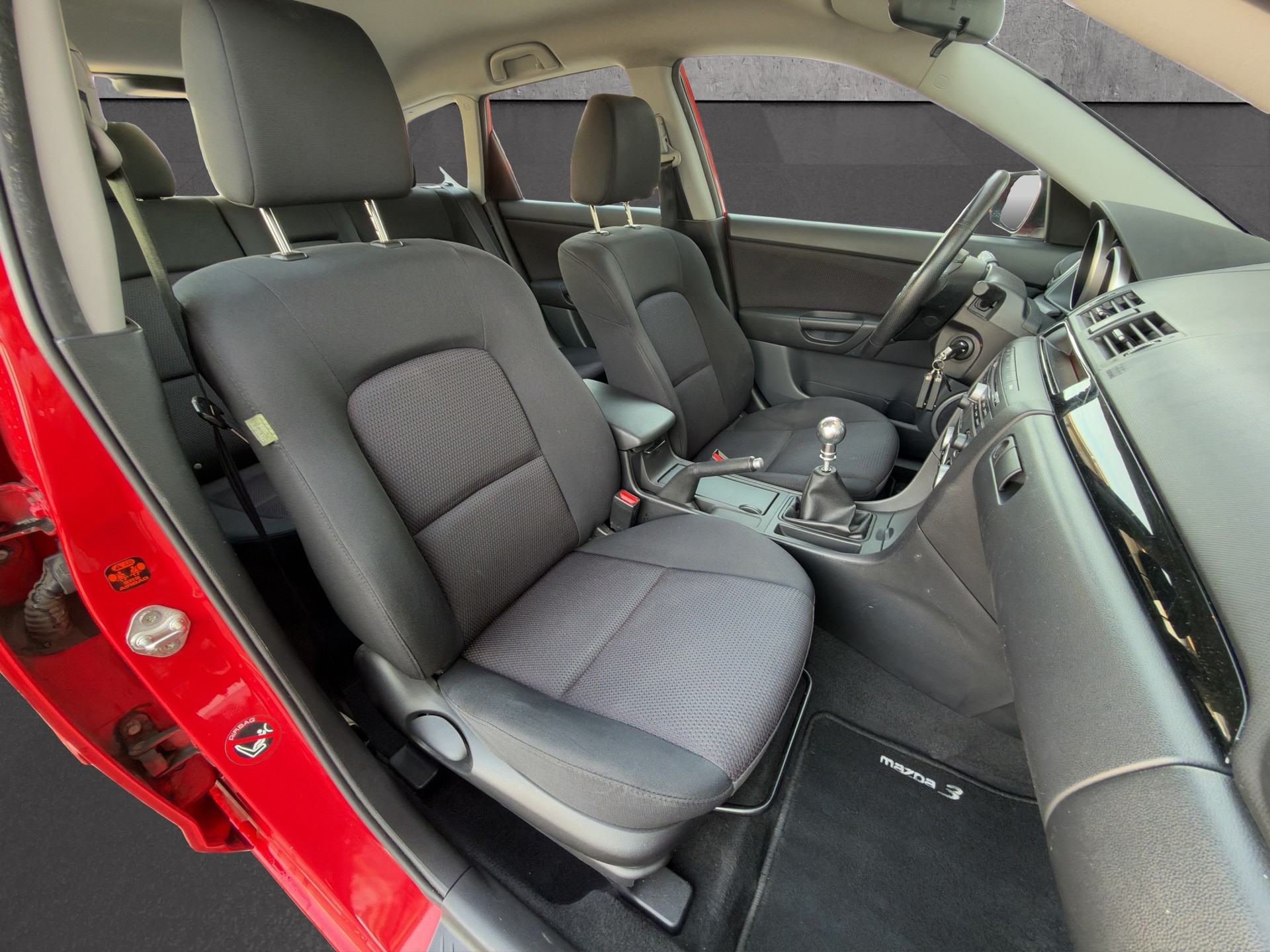 MAZDA 3 2.0 16V Sport-image-12