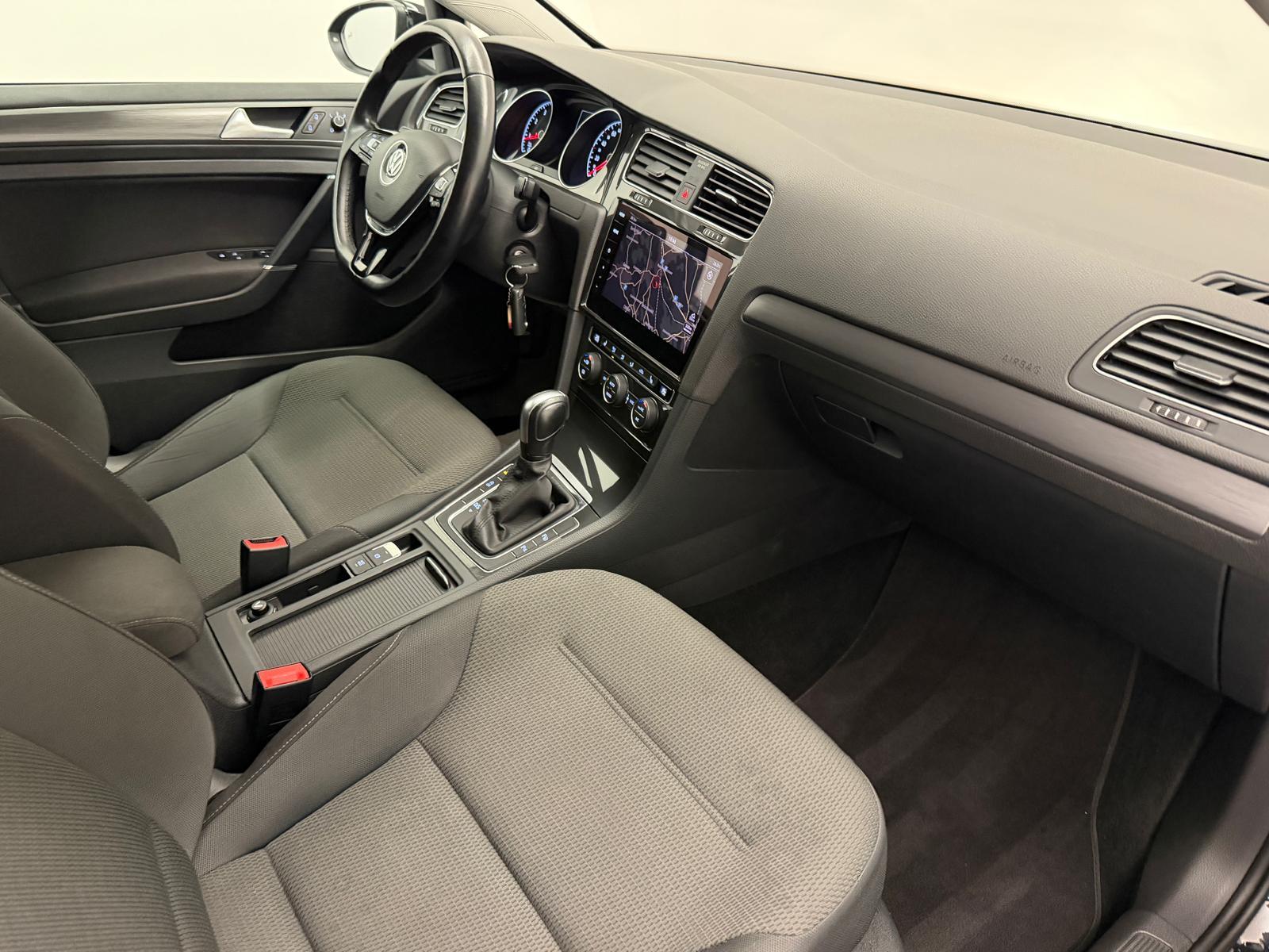 VW Golf VII 1.5 TSI 150 Comfortline DSG-image-10
