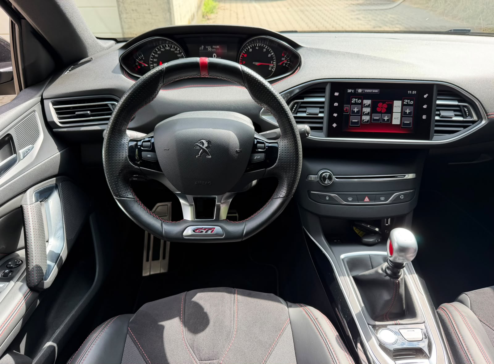 PEUGEOT 308 1.6 GTi-image-20