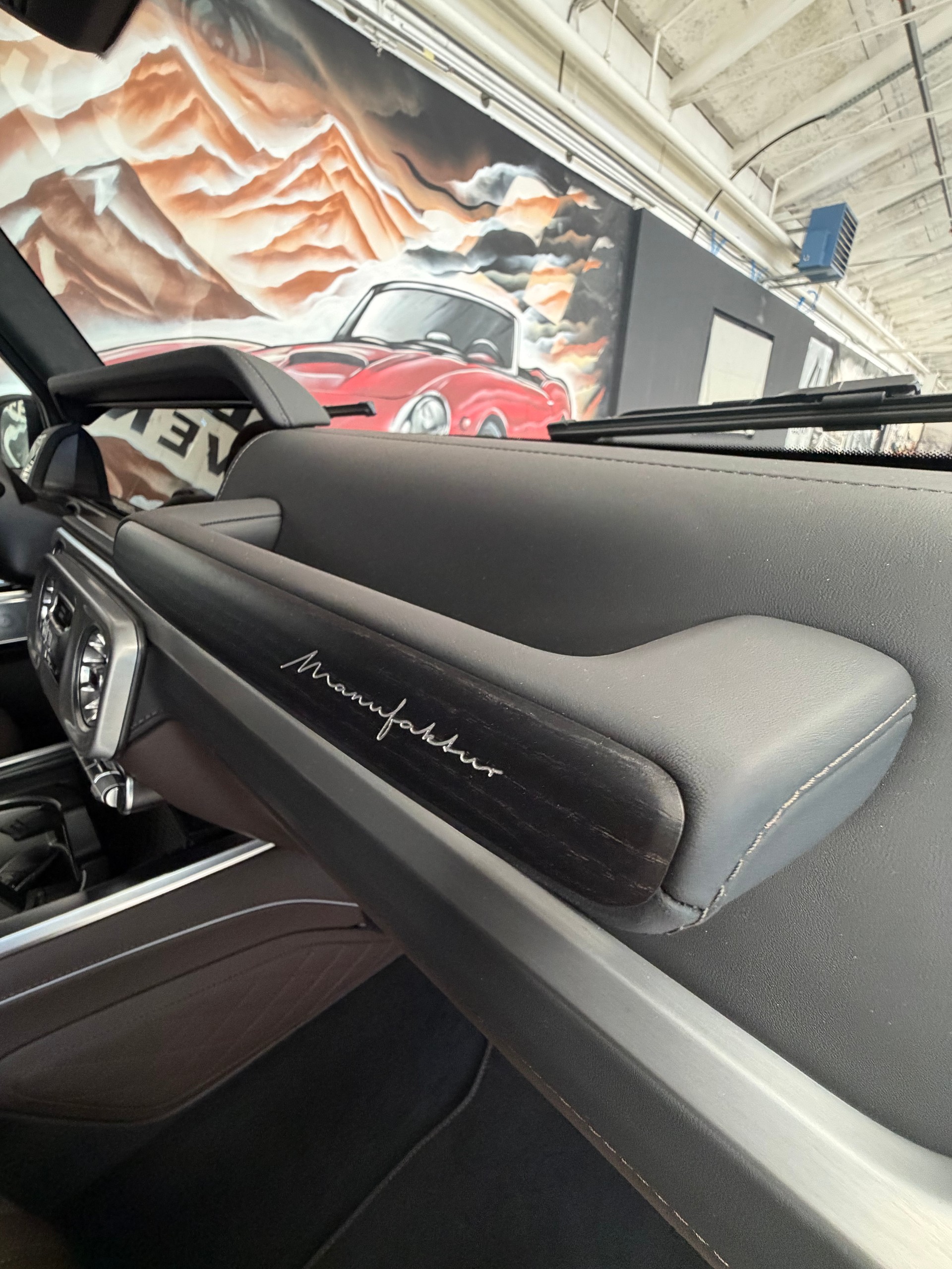 MERCEDES-BENZ G 450d 9G-Tronic-image-18