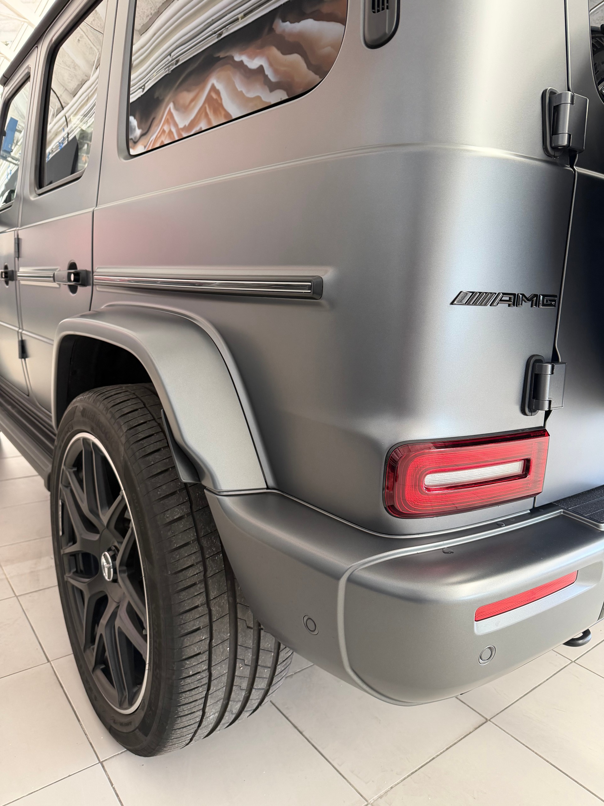 MERCEDES-BENZ G 450d 9G-Tronic-image-4