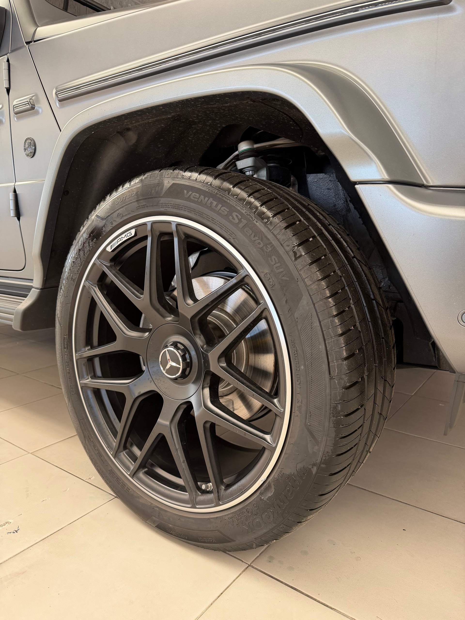MERCEDES-BENZ G 450d 9G-Tronic-image-6