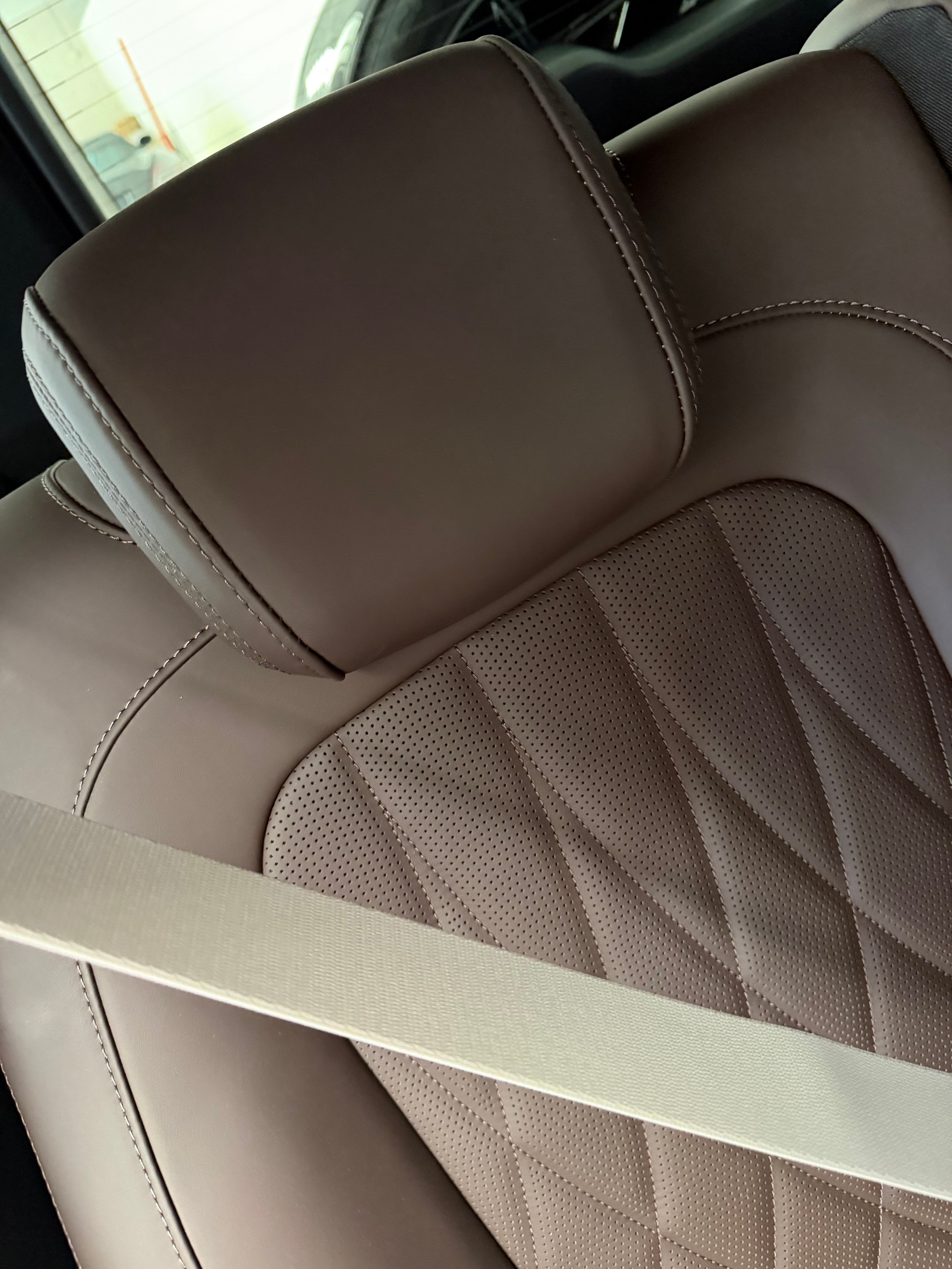 MERCEDES-BENZ G 450d 9G-Tronic-image-16