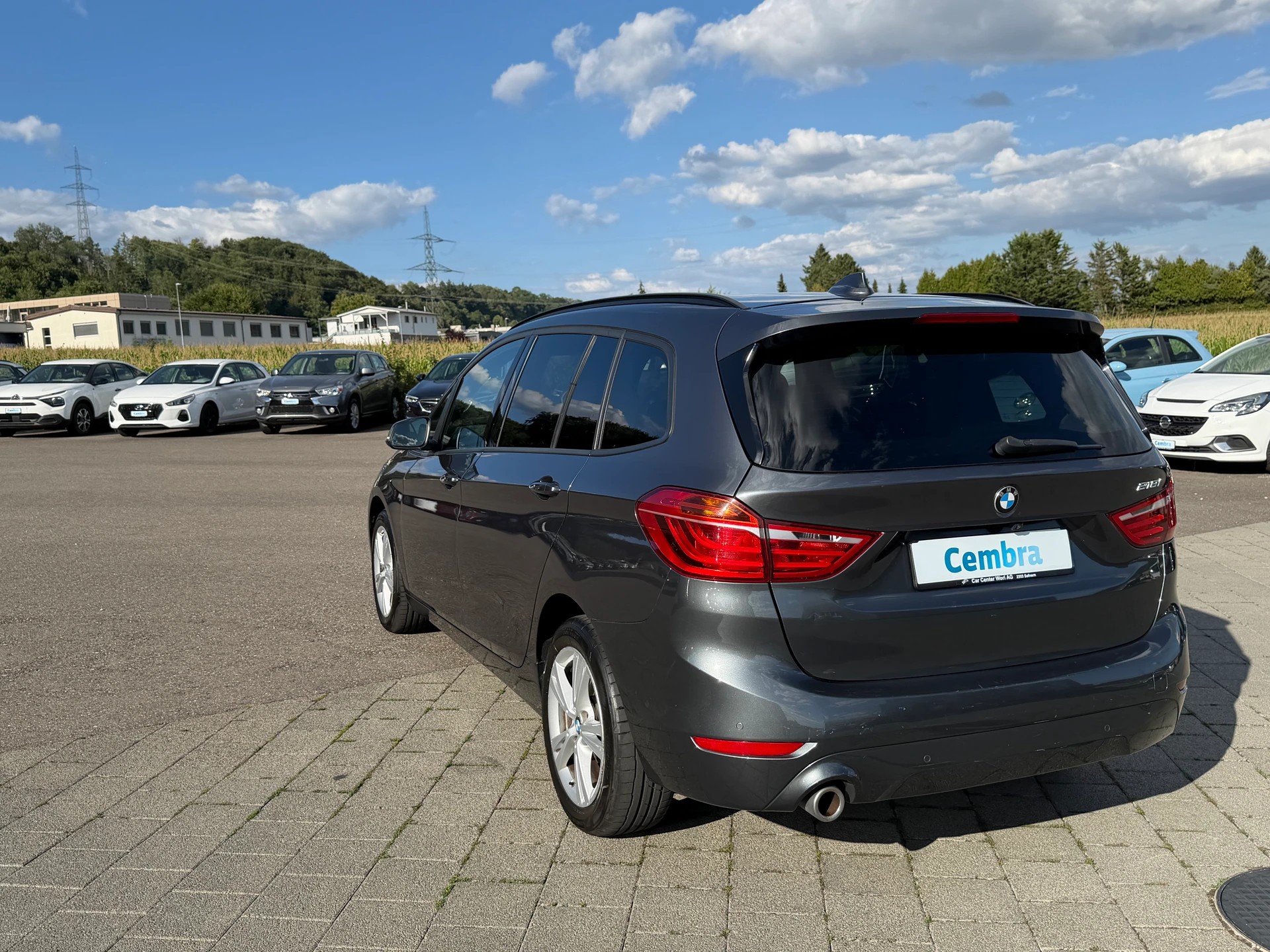 BMW 218i Gran Tourer DKG-image-2