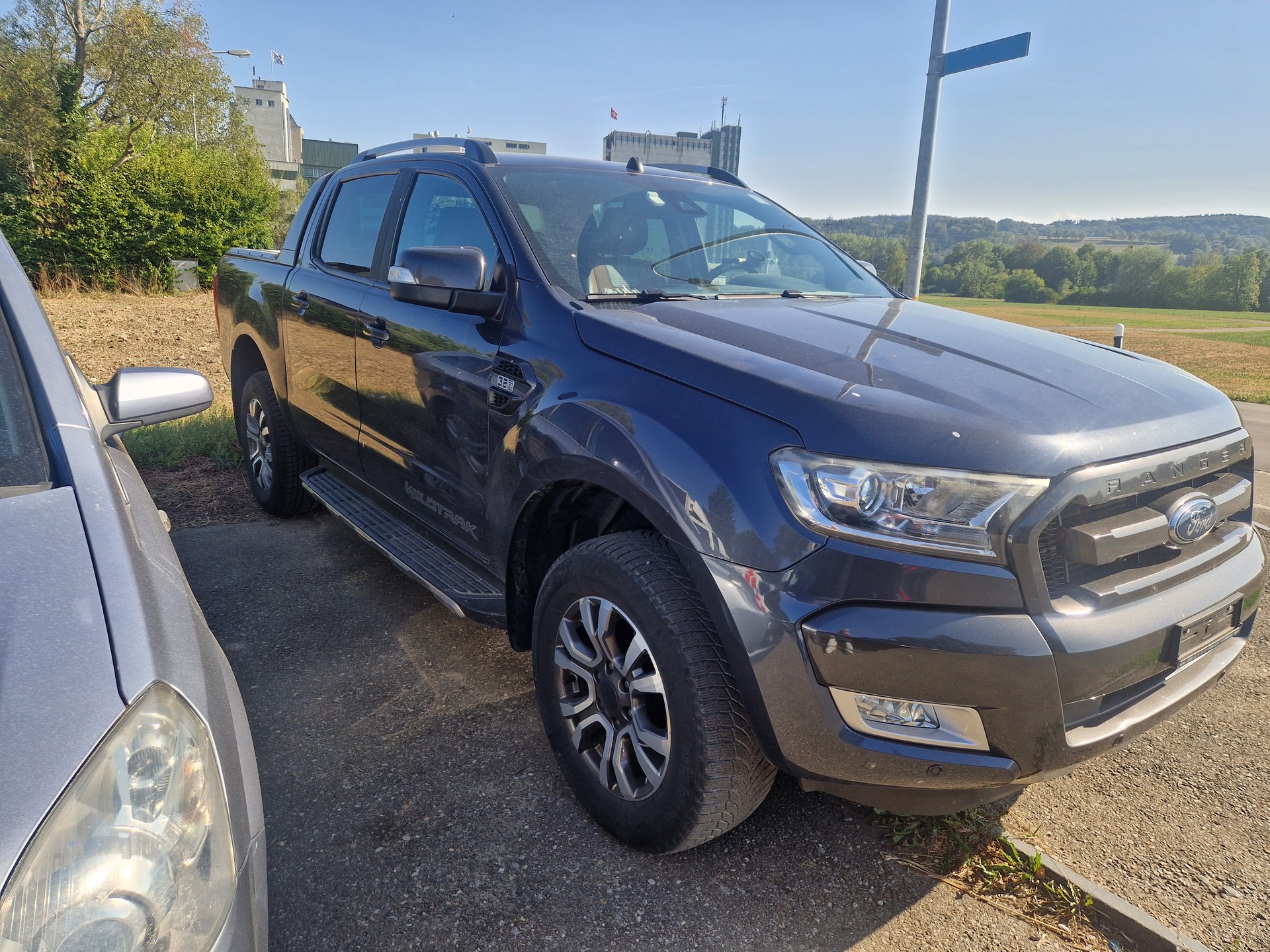 FORD Ranger Wildtrak 3.2 TDCi 4x4 A-image-2