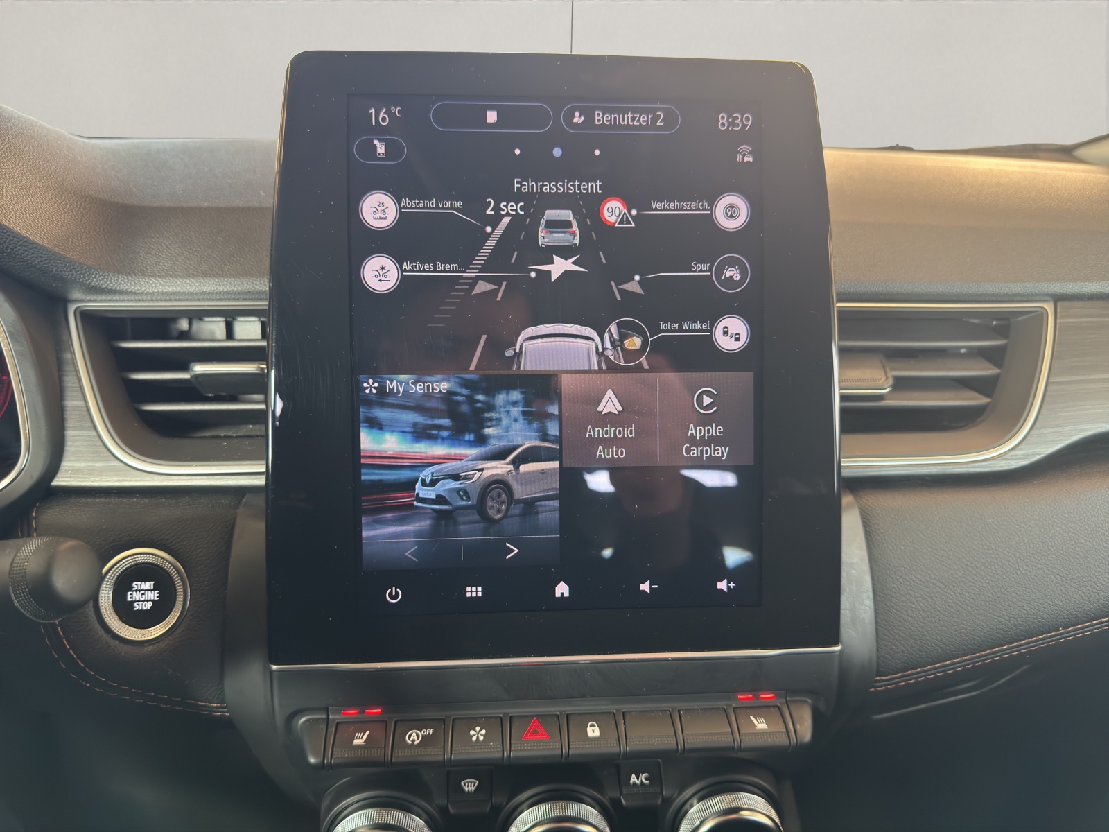 RENAULT Captur 1.3 TCe 140 Initiale EDC-image-12