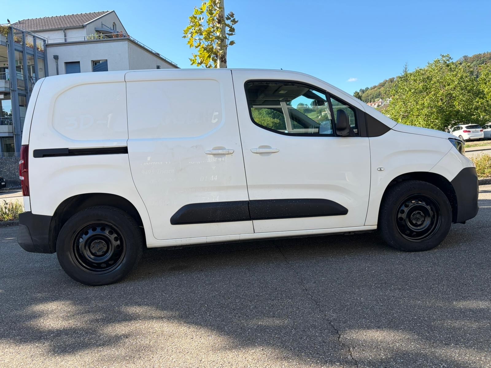 PEUGEOT Partner 1.6 Blue HDi s/s Asphalt 1000kg-image-12