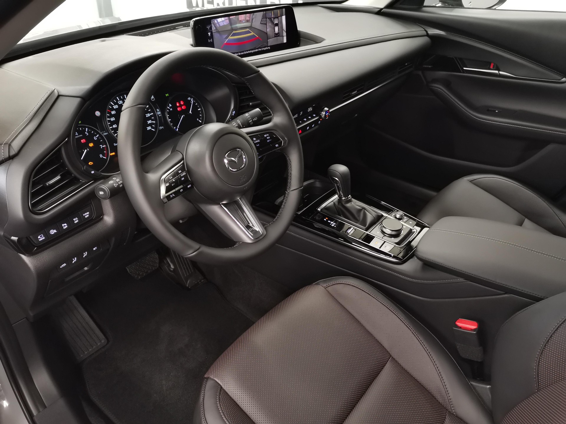 MAZDA CX-30 2.0 186 Homura Plus AWD-image-6
