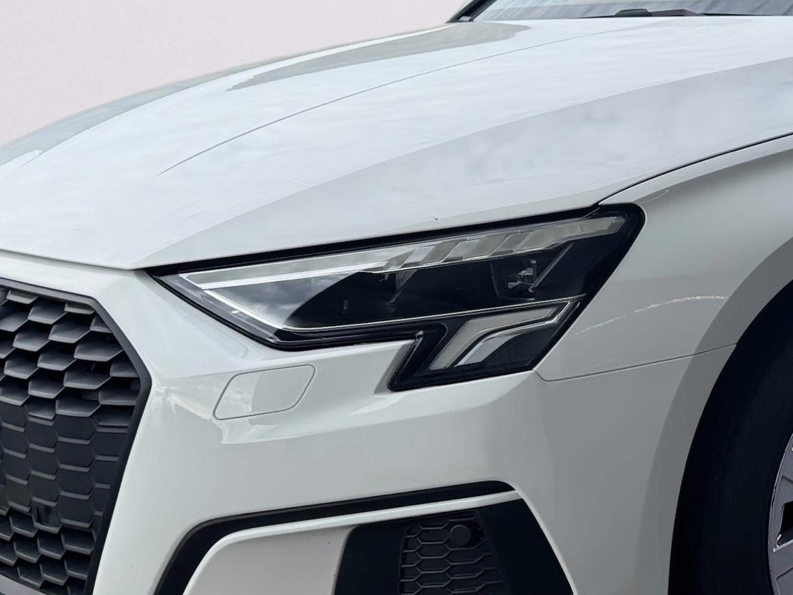 AUDI A3 Sportback 40 TFSI e S-tronic-image-4