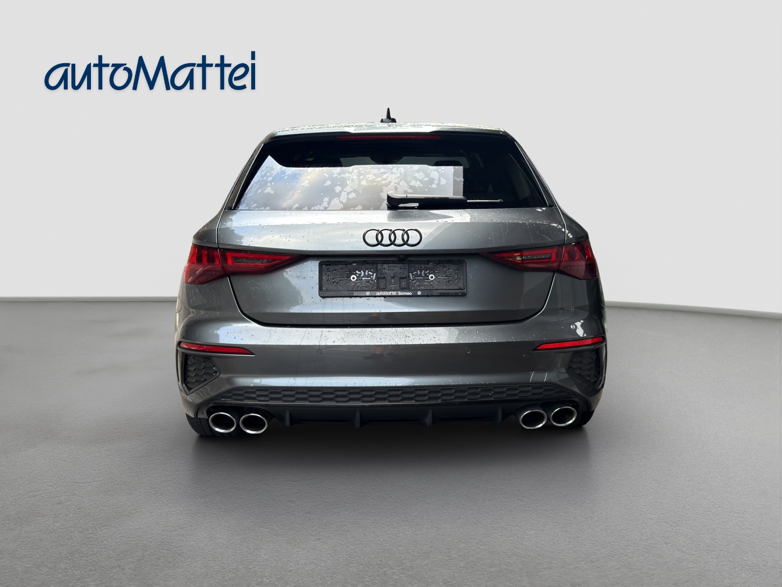 AUDI S3 Sportback 2.0 TFSI quattro S-tronic-showroom-element-2