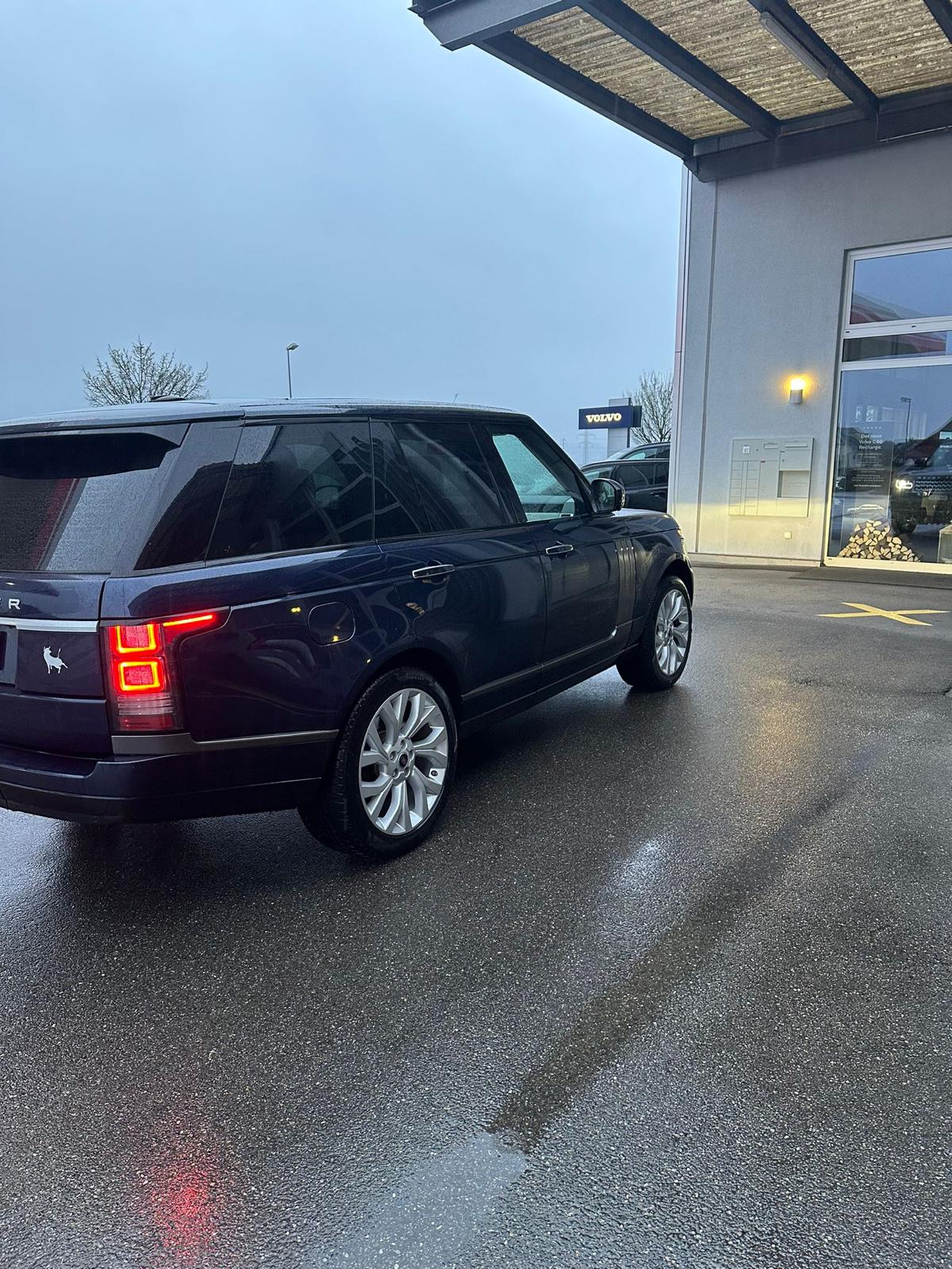 LAND ROVER Range Rover 3.0 TDV6 Vogue Autobiography Automatic-image-5