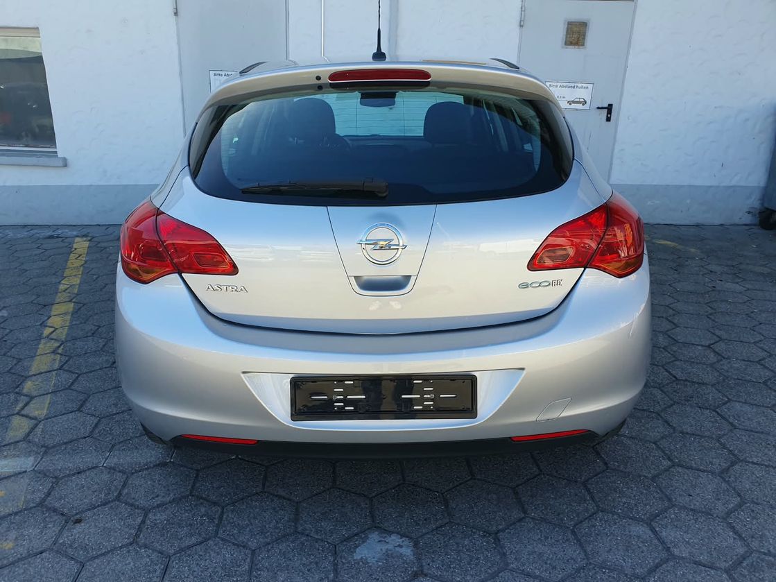 OPEL Astra 1.4i 16V-image-5