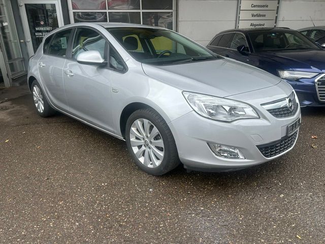 OPEL Astra 1.4i 16V-image-1