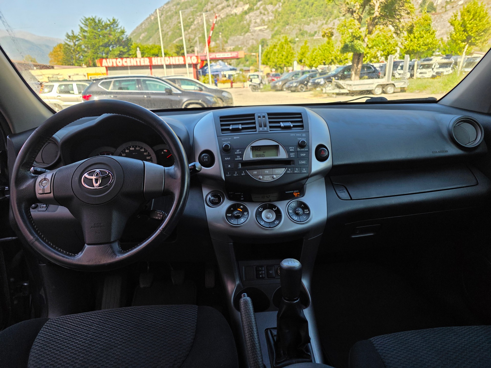 TOYOTA RAV-4 2.0 16V Linea Terra-image-12