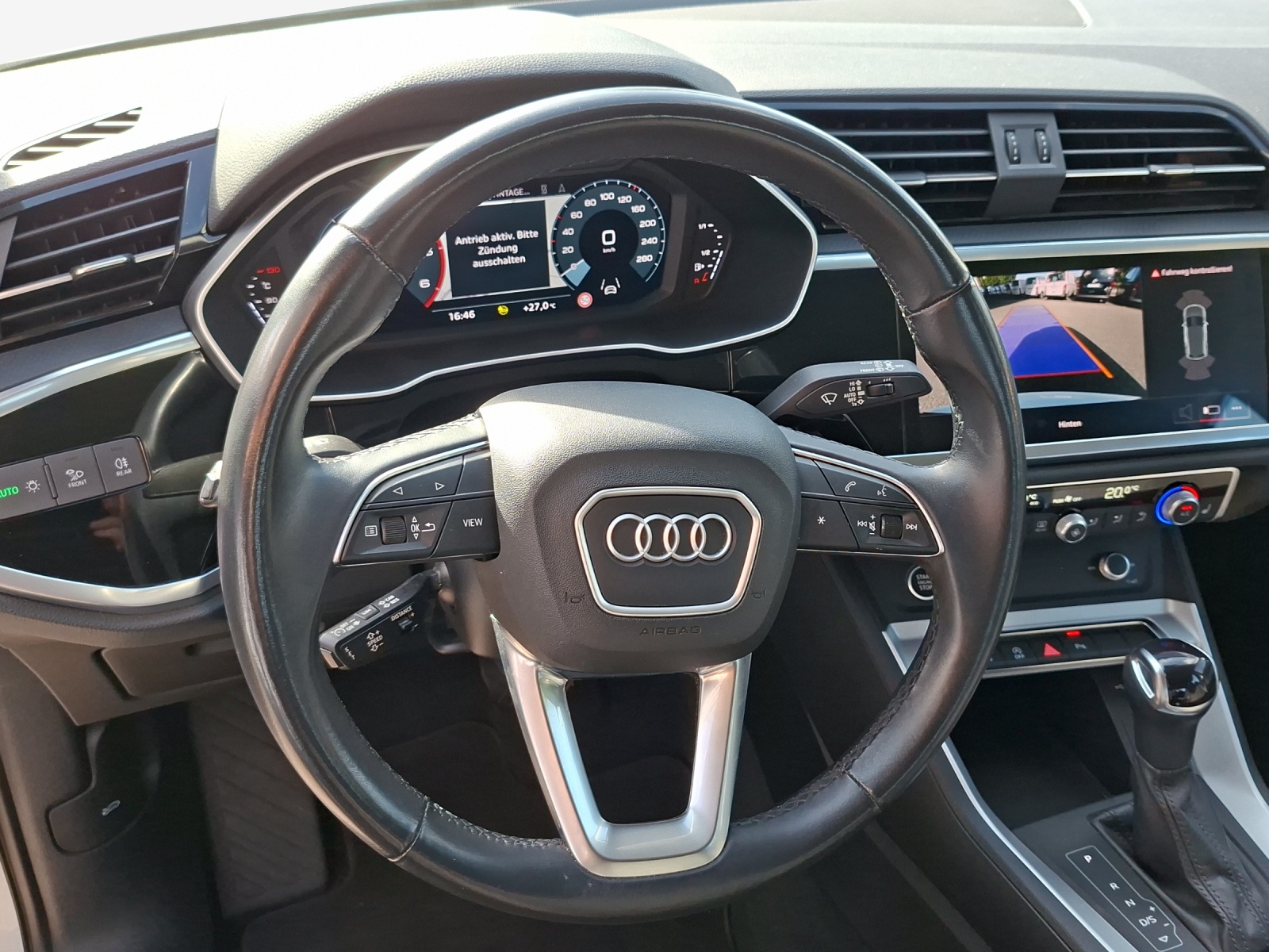 AUDI Q3 35 TDI advanced quattro S-tronic-image-9