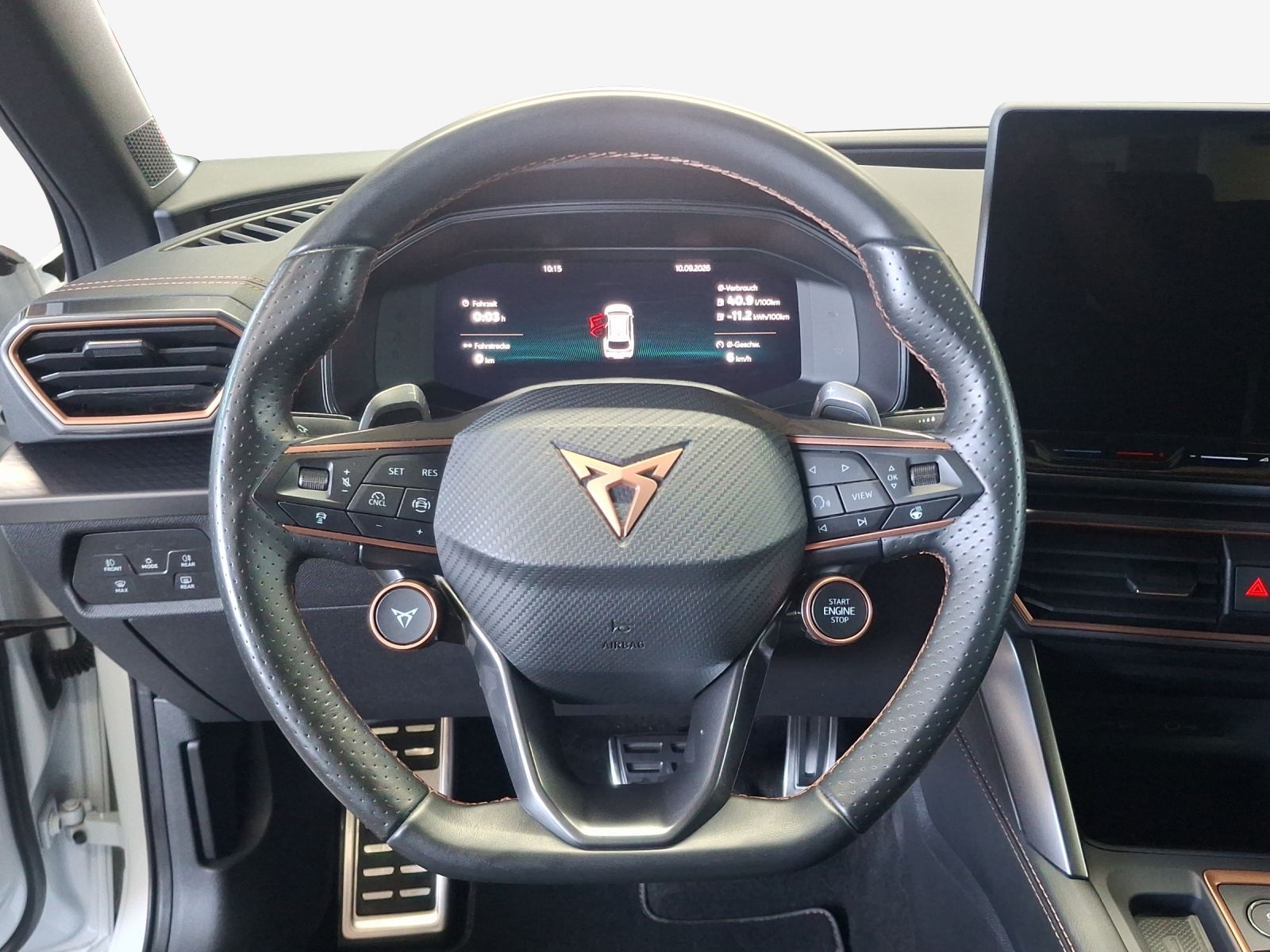 CUPRA LEON ST 1.5 e-HYBRID pHEV Black SymphonyDSG-image-10