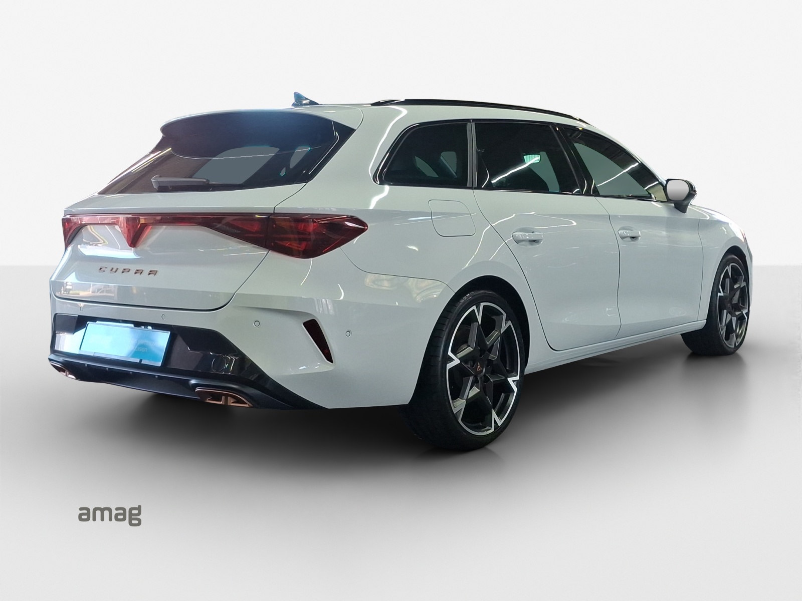CUPRA LEON ST 1.5 e-HYBRID pHEV Black SymphonyDSG-image-5