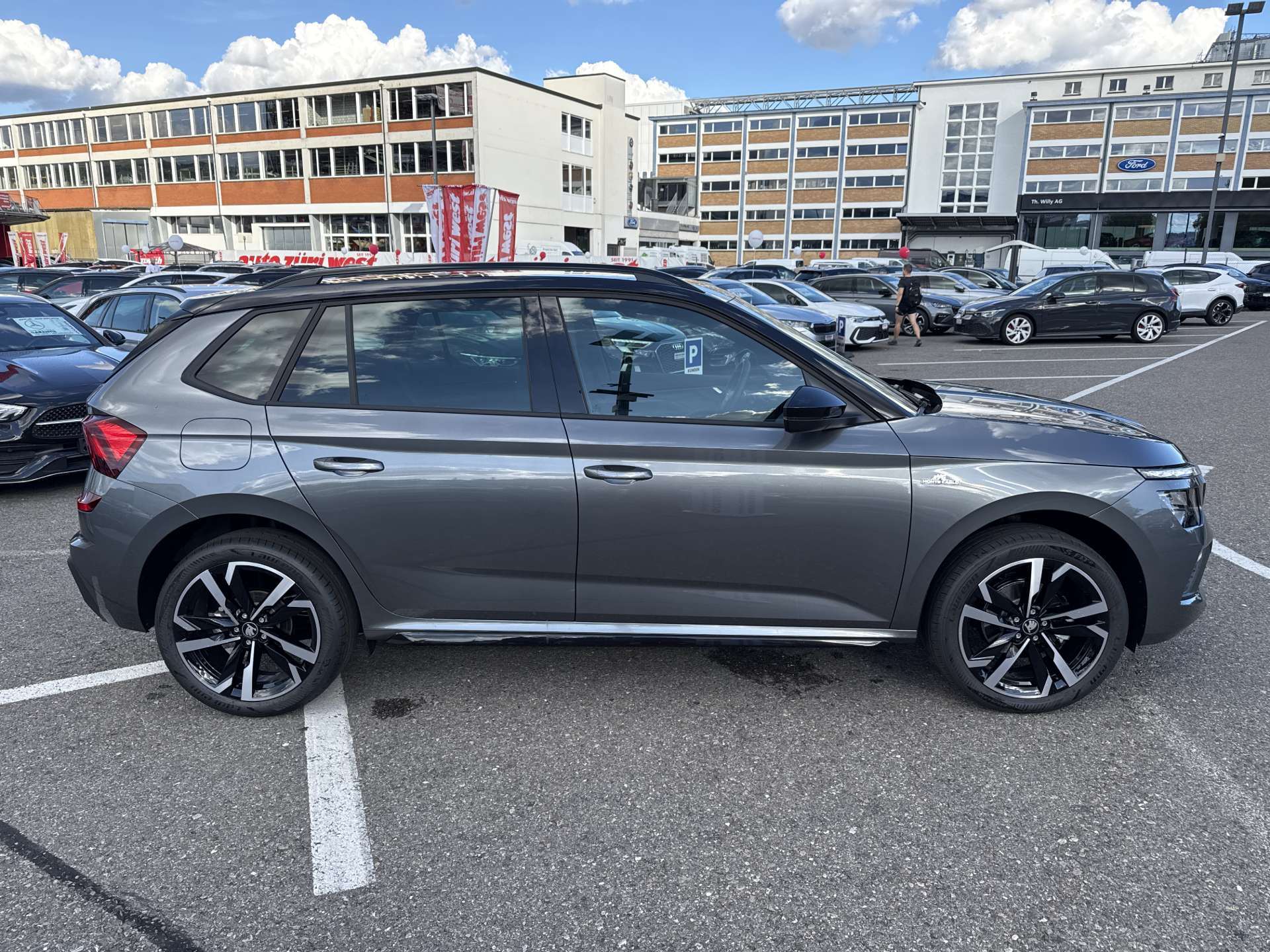 SKODA Kamiq 1.5 TSI Monte Carlo DSG-Automat-image-10