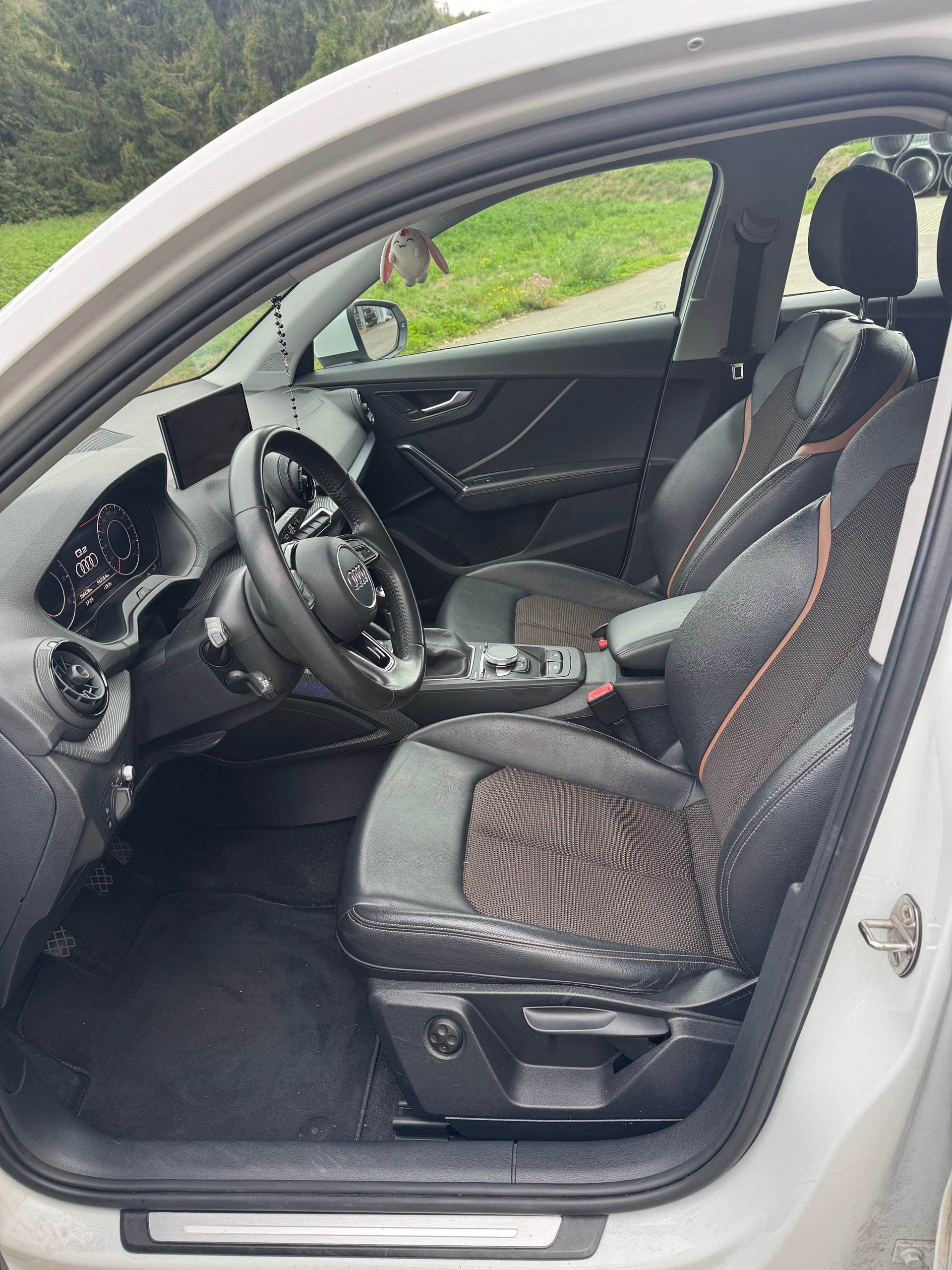 AUDI Q2 1.6 TDI sport-image-8