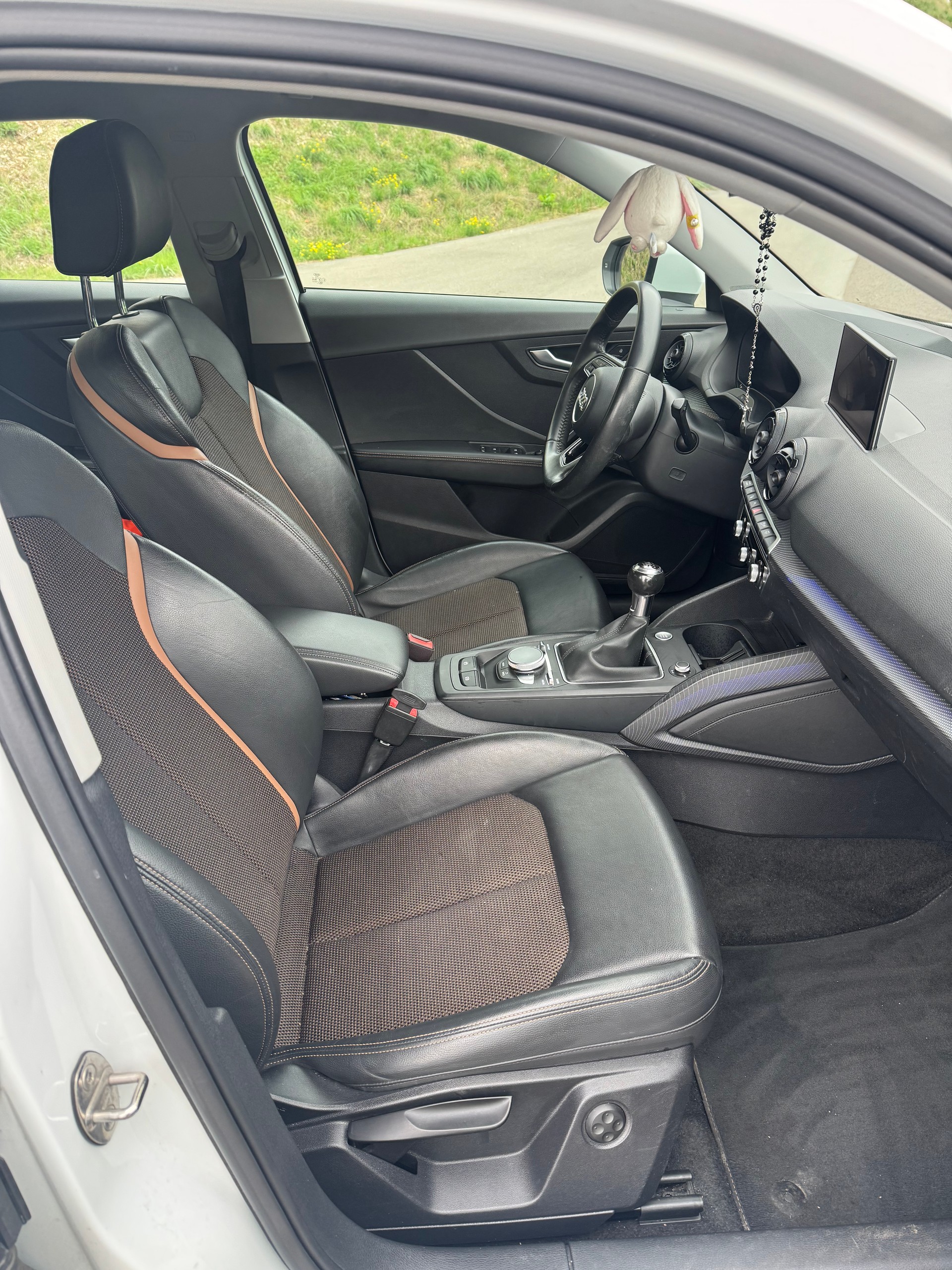 AUDI Q2 1.6 TDI sport-image-11