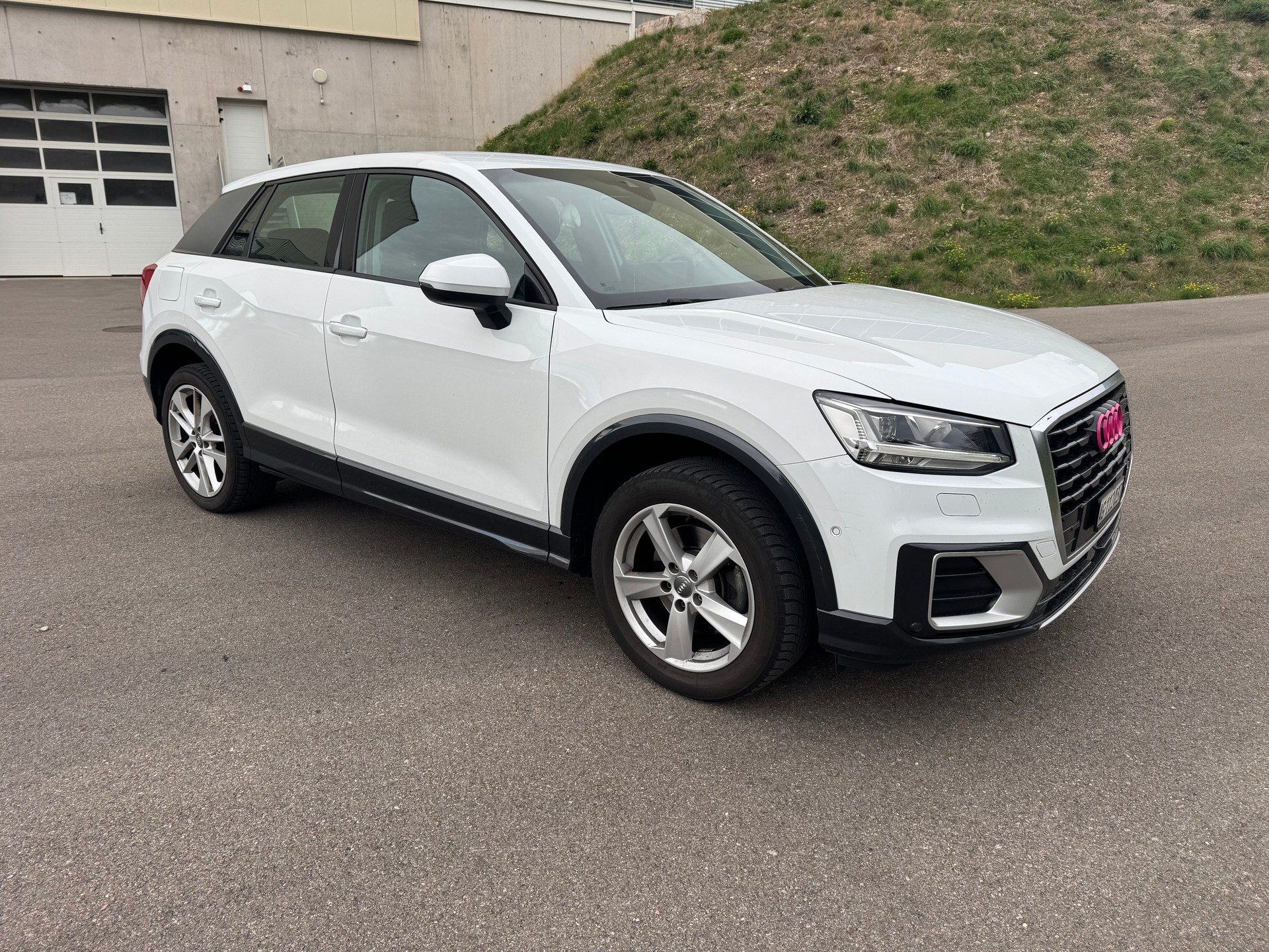 AUDI Q2 1.6 TDI sport-image-6