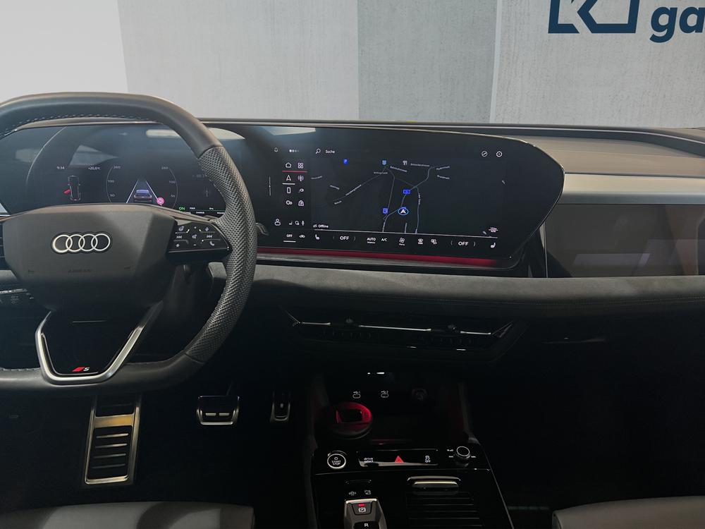 AUDI Q6 e-tron quattro-image-8