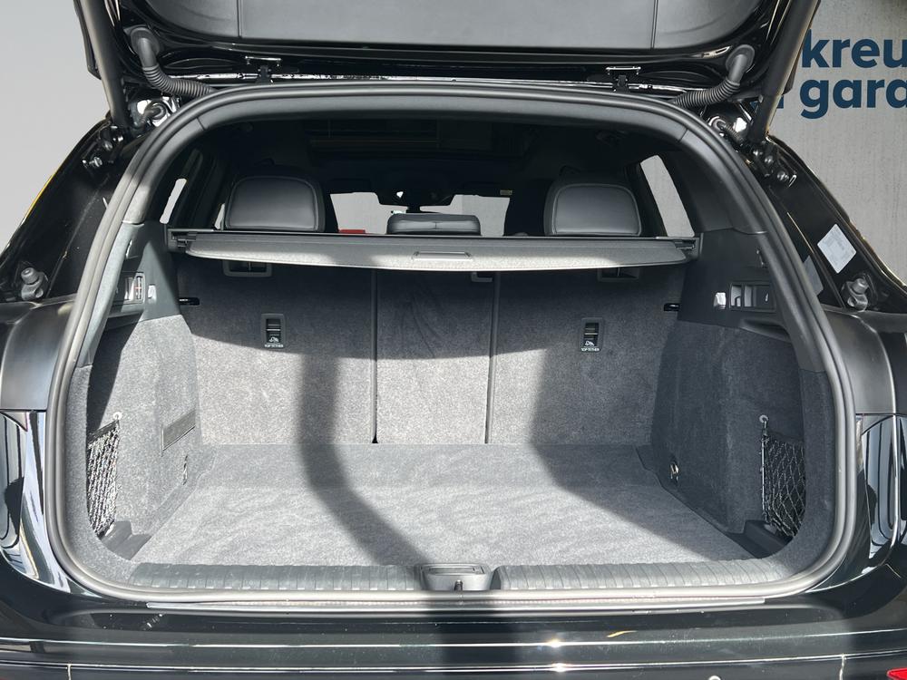 AUDI Q6 e-tron quattro-image-7