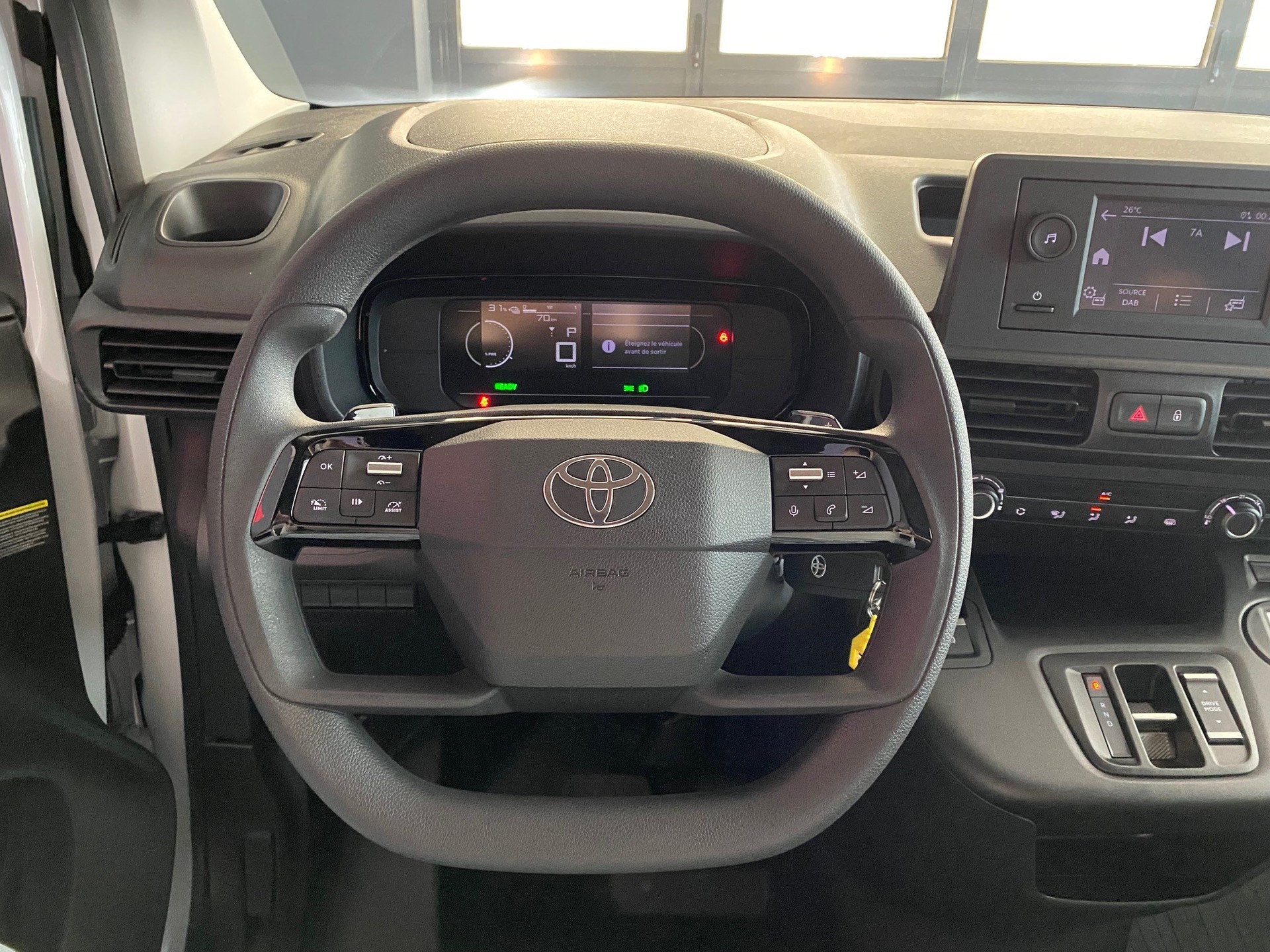 TOYOTA PROACE CITY Van L2 52KWh Active-image-9