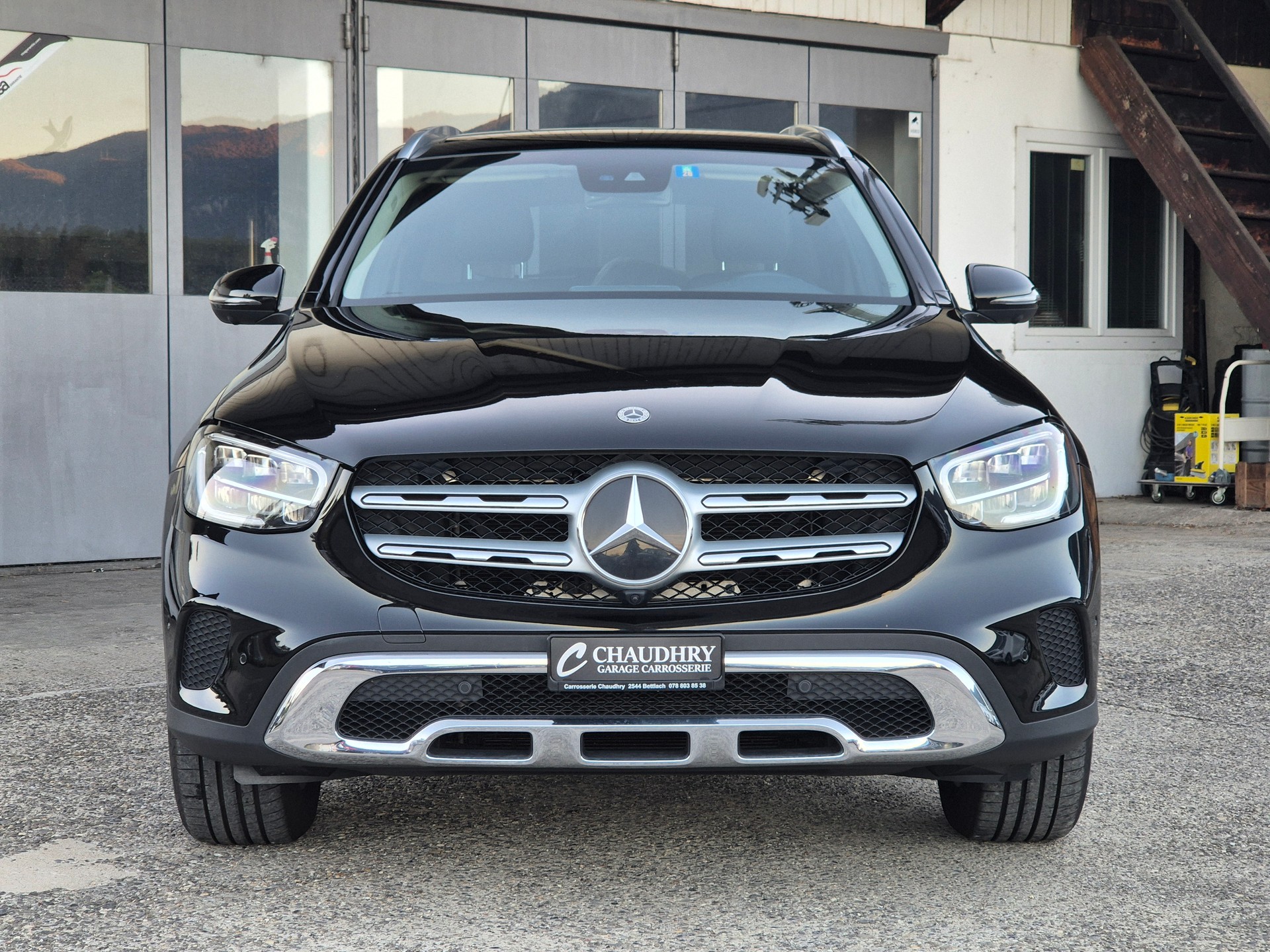 MERCEDES-BENZ GLC 300 e 4Matic 9G-Tronic-image-1