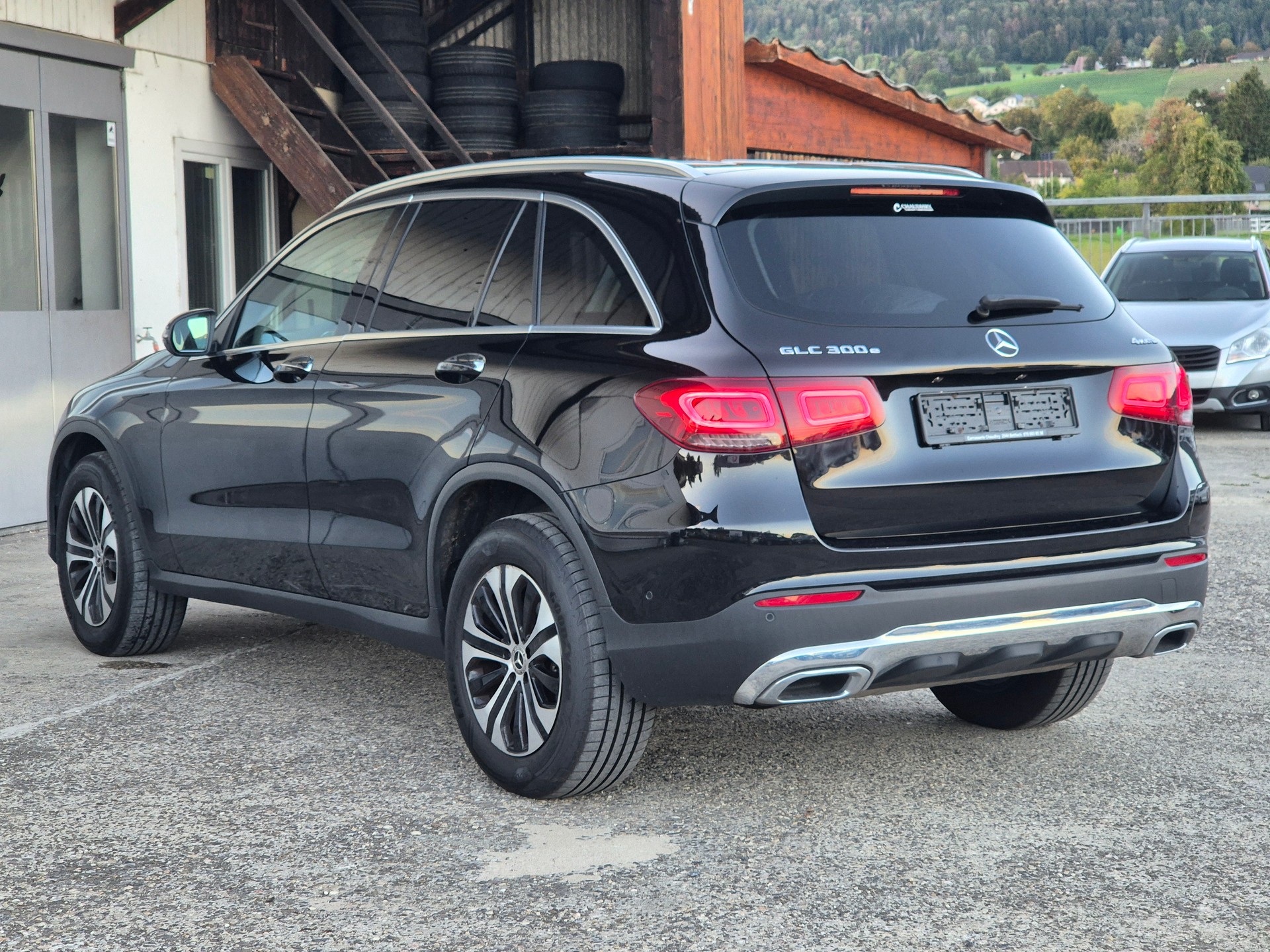 MERCEDES-BENZ GLC 300 e 4Matic 9G-Tronic-image-8