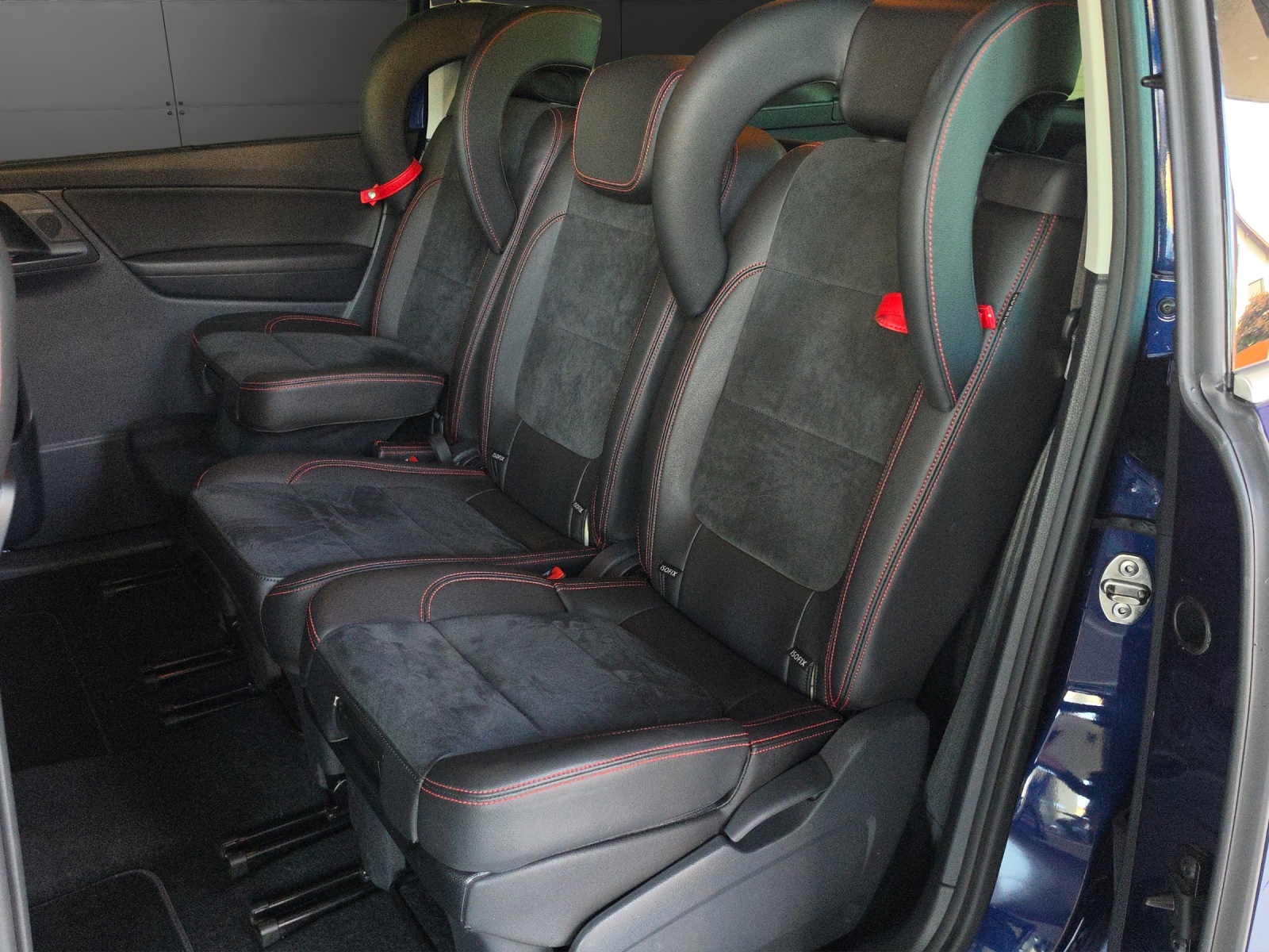 SEAT Alhambra 1.4 TSI FR Line-image-10