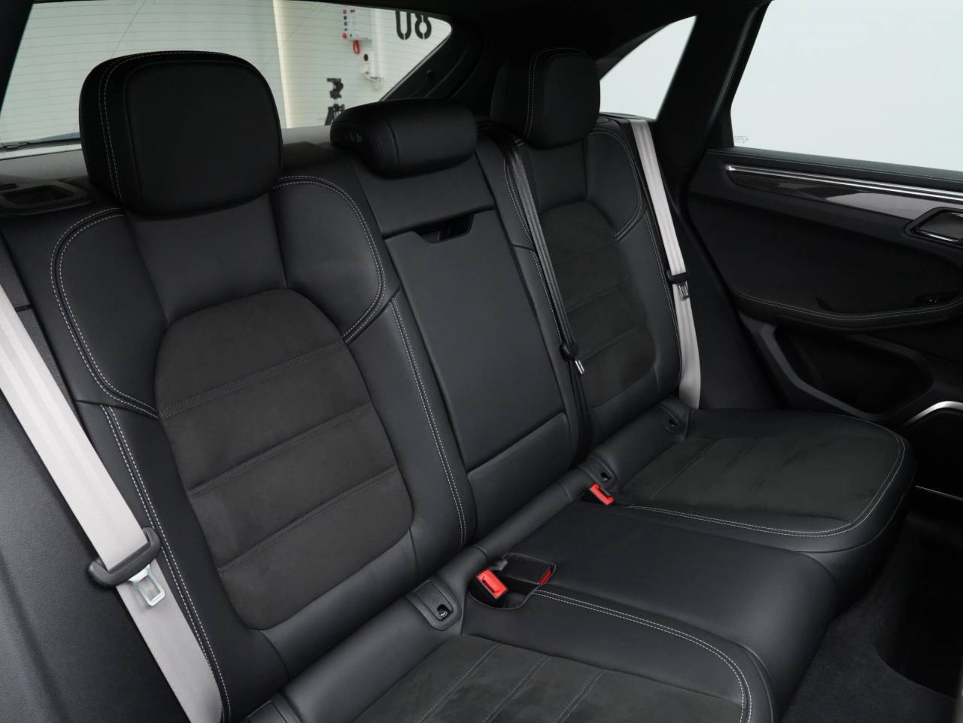 PORSCHE Macan GTS-image-30