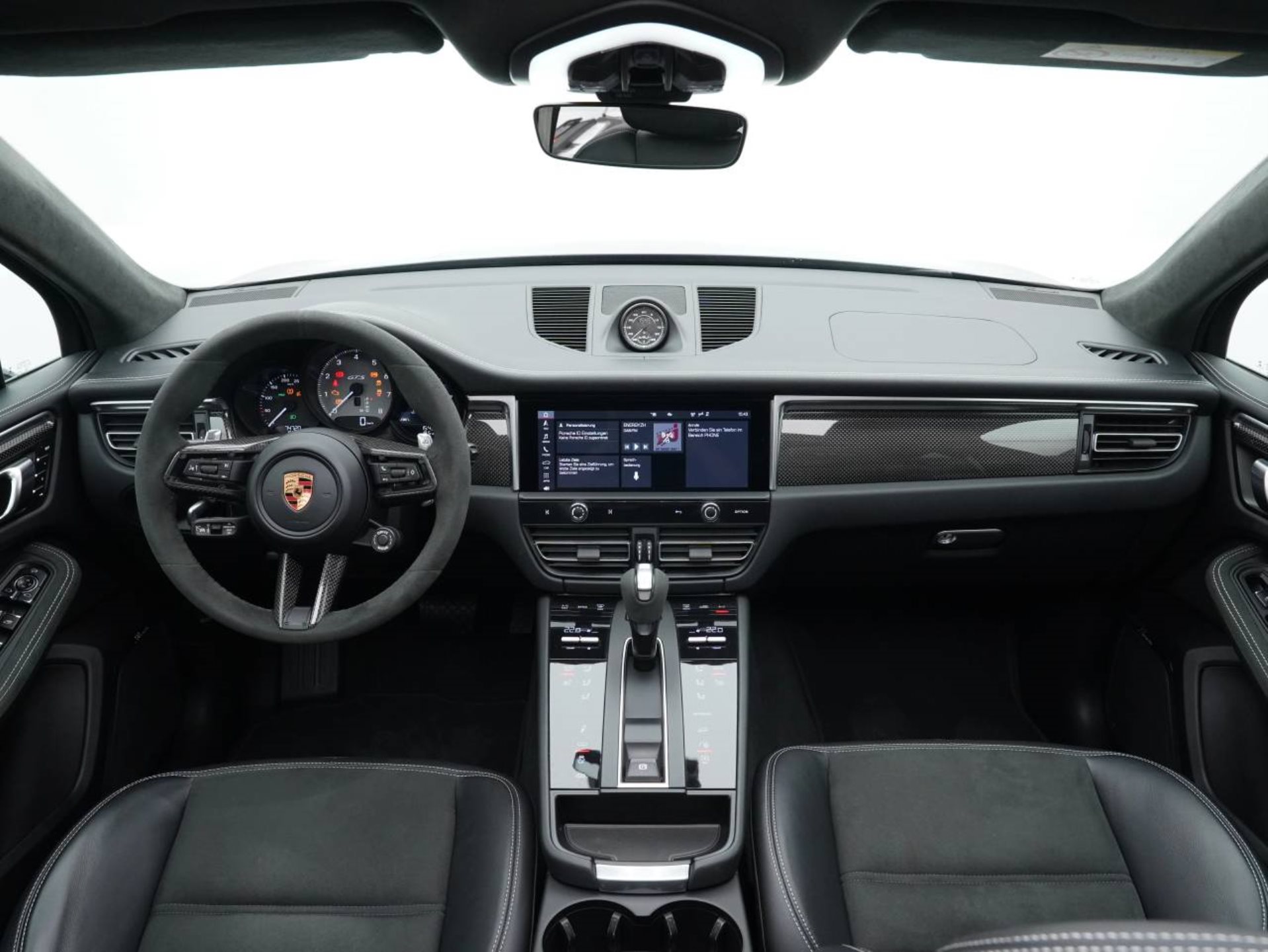PORSCHE Macan GTS-image-14