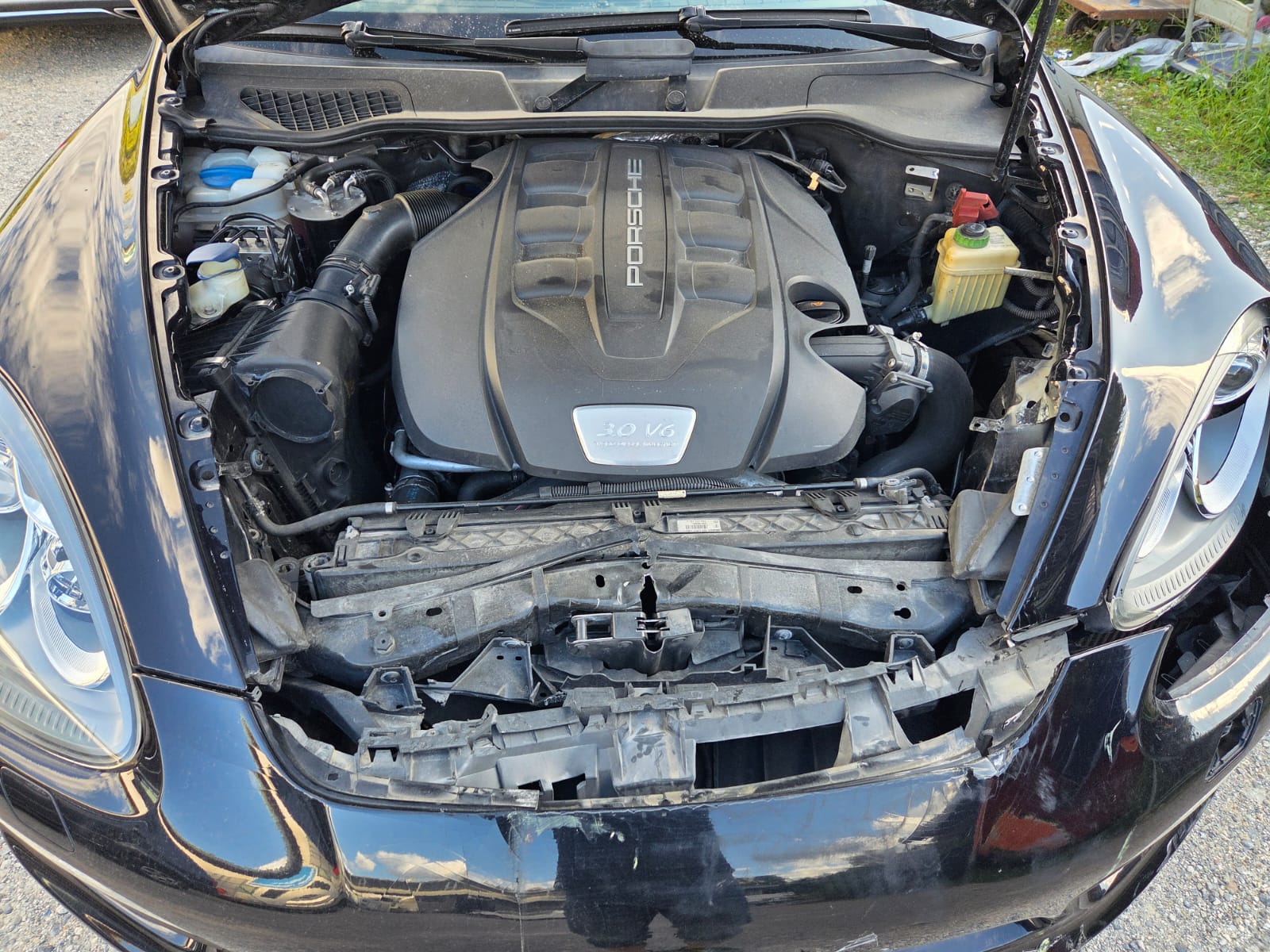 PORSCHE Cayenne Diesel-image-13