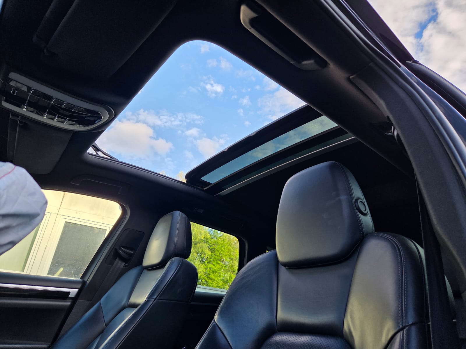 PORSCHE Cayenne Diesel-image-14