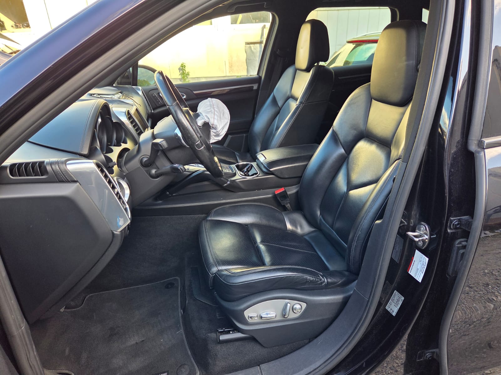 PORSCHE Cayenne Diesel-image-9