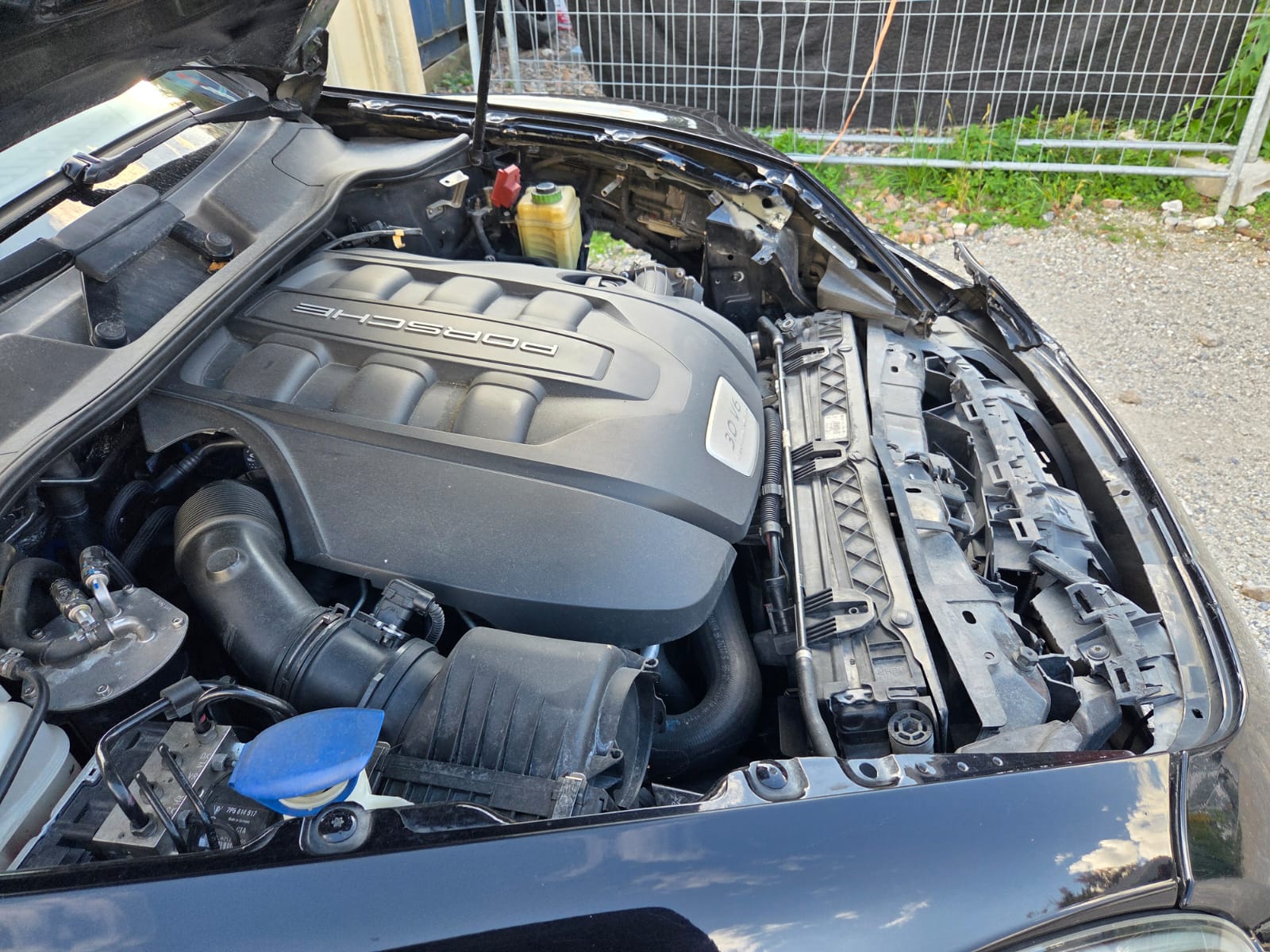 PORSCHE Cayenne Diesel-image-15
